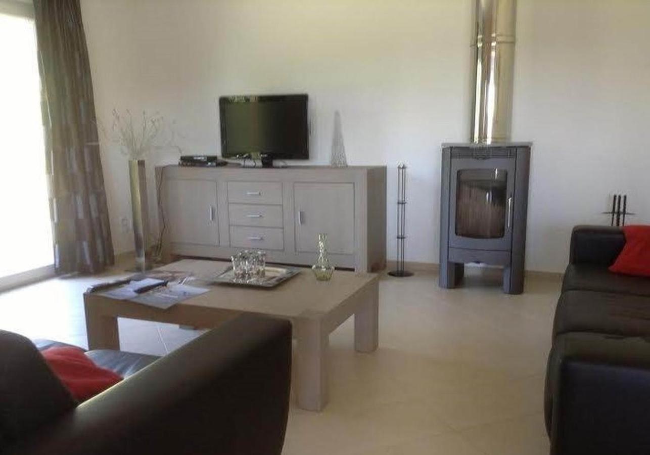 Superior Villa photo 1