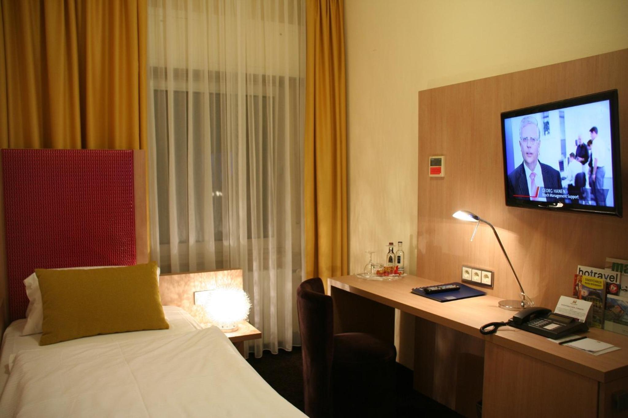 Economy Single Room