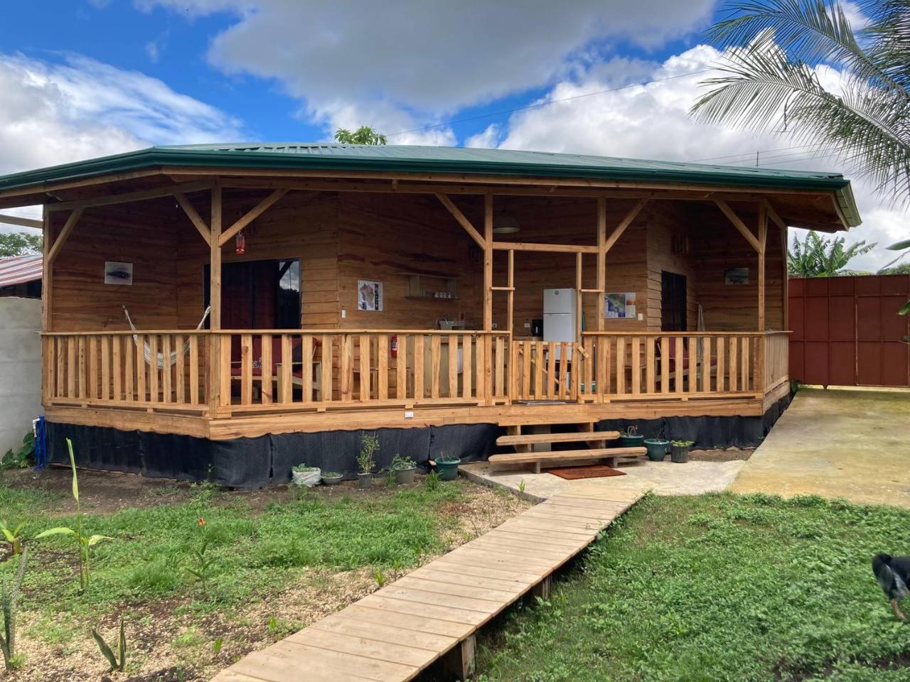 Family Bungalow photo 3