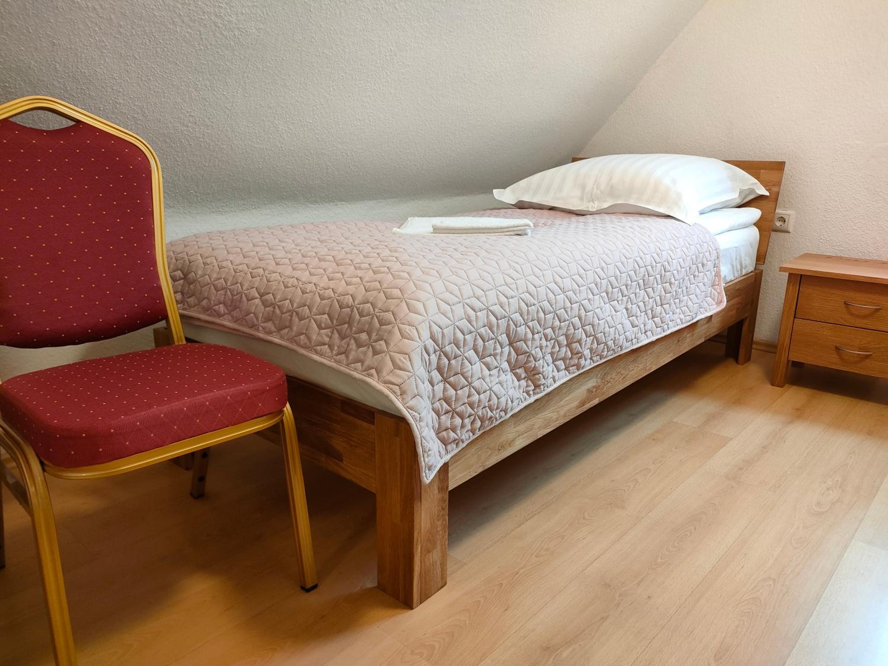 Standard Single Room with Mountain View photo 2