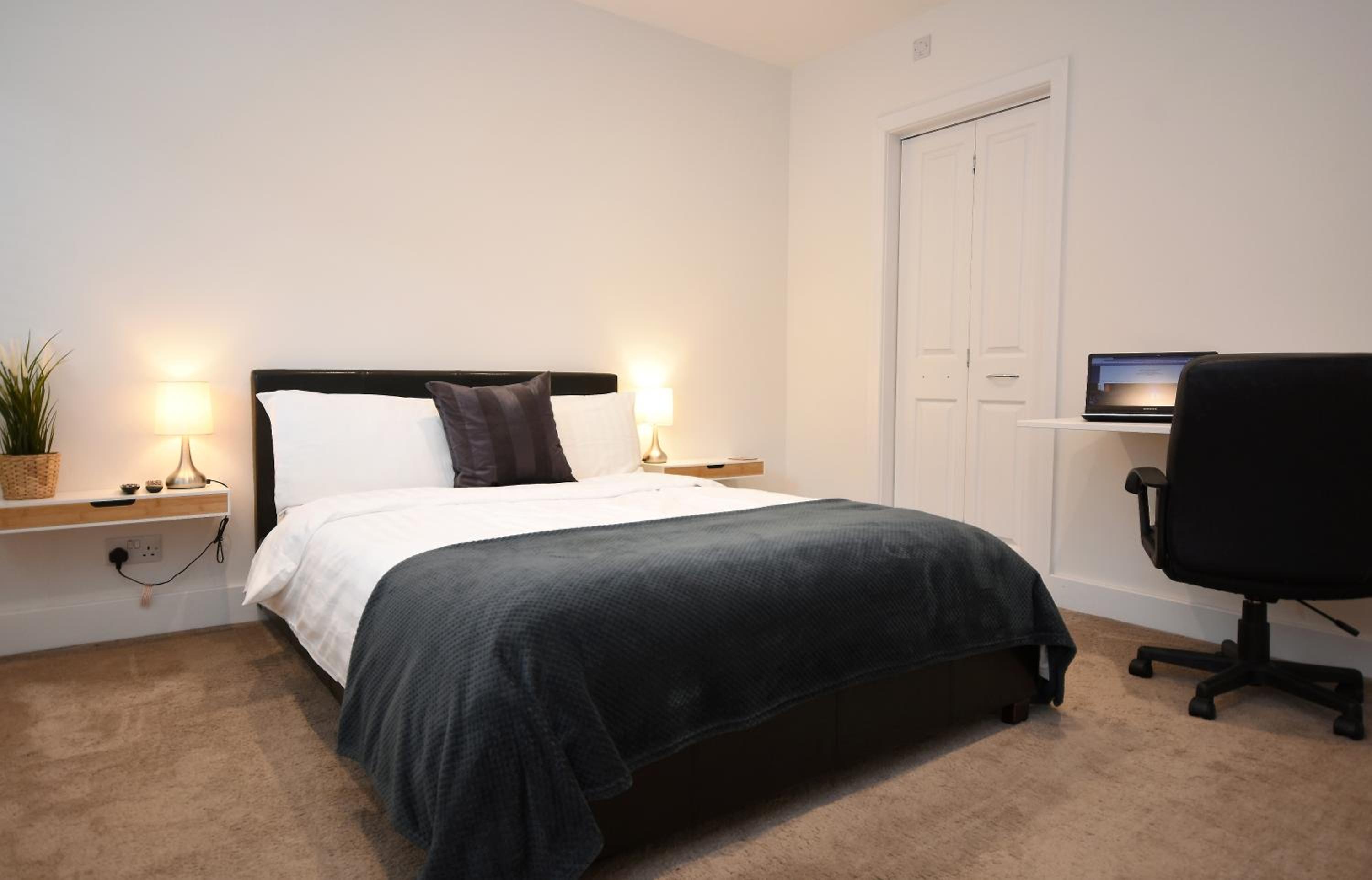 Deluxe Double Room - Photo 1