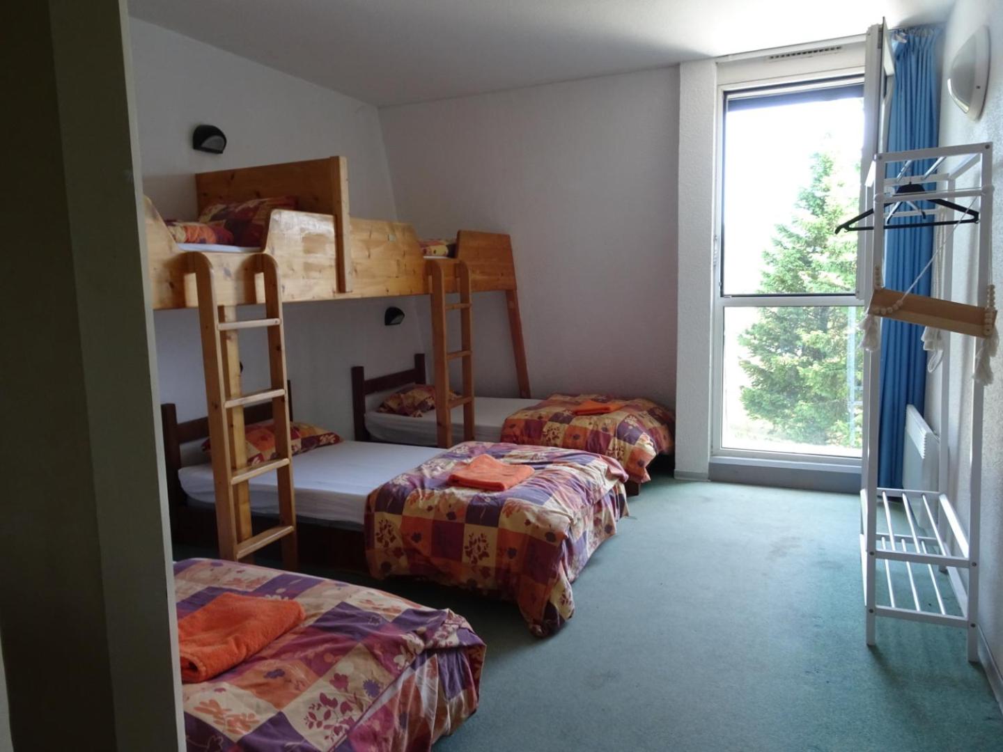 Single Bed in Male Dormitory Room photo 1