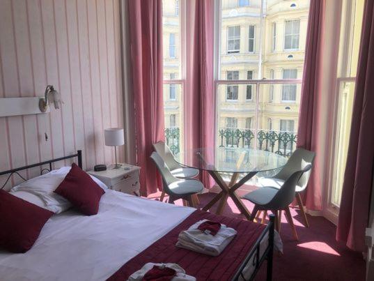 Family Suite - Photo 2