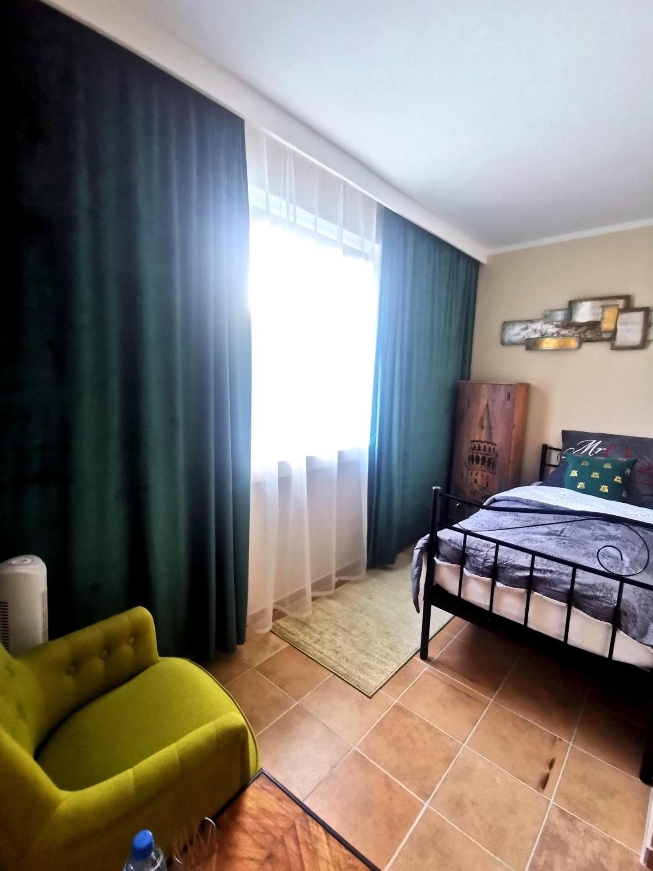 Single Room photo 1