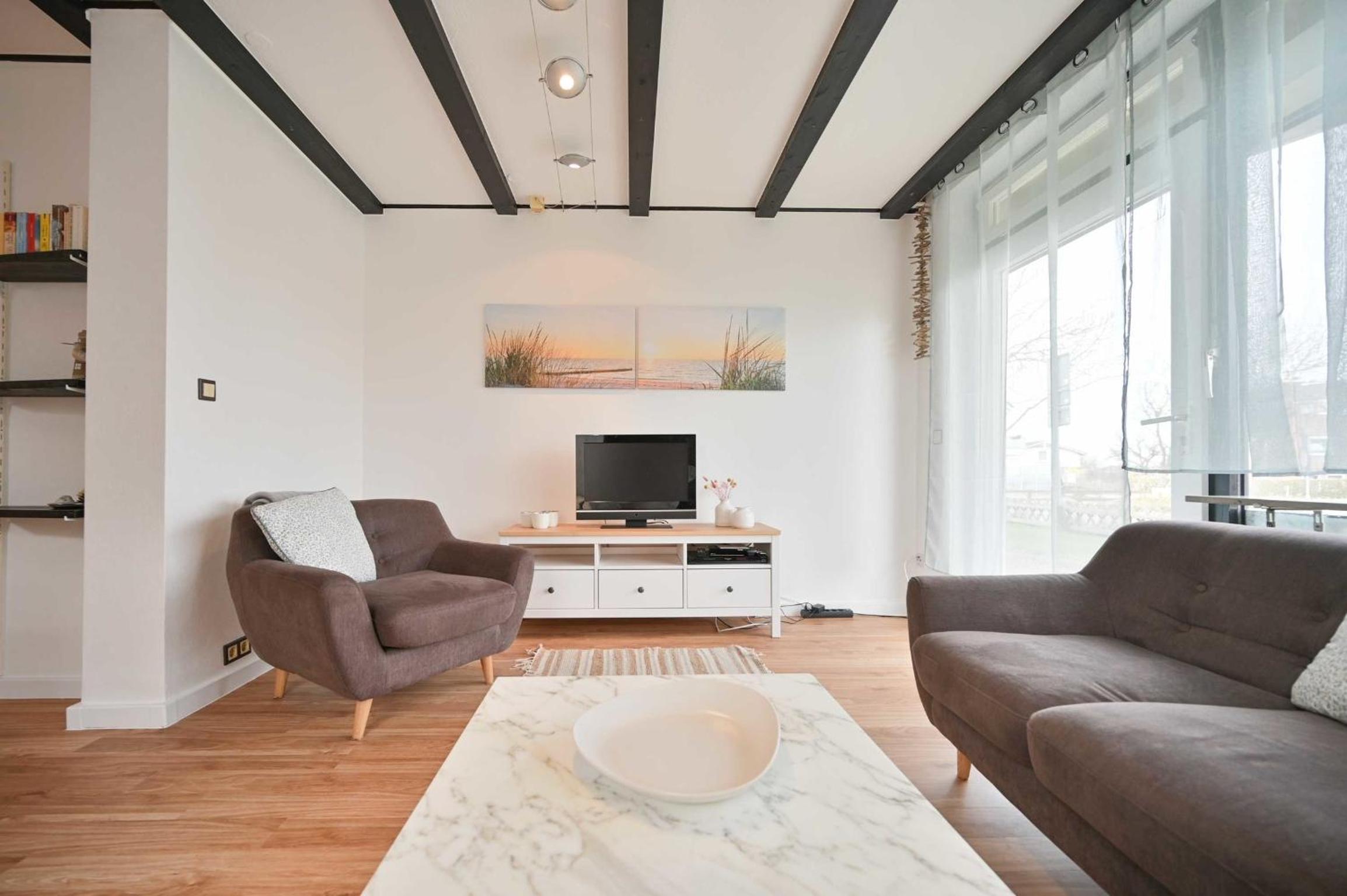 Apartment photo 3