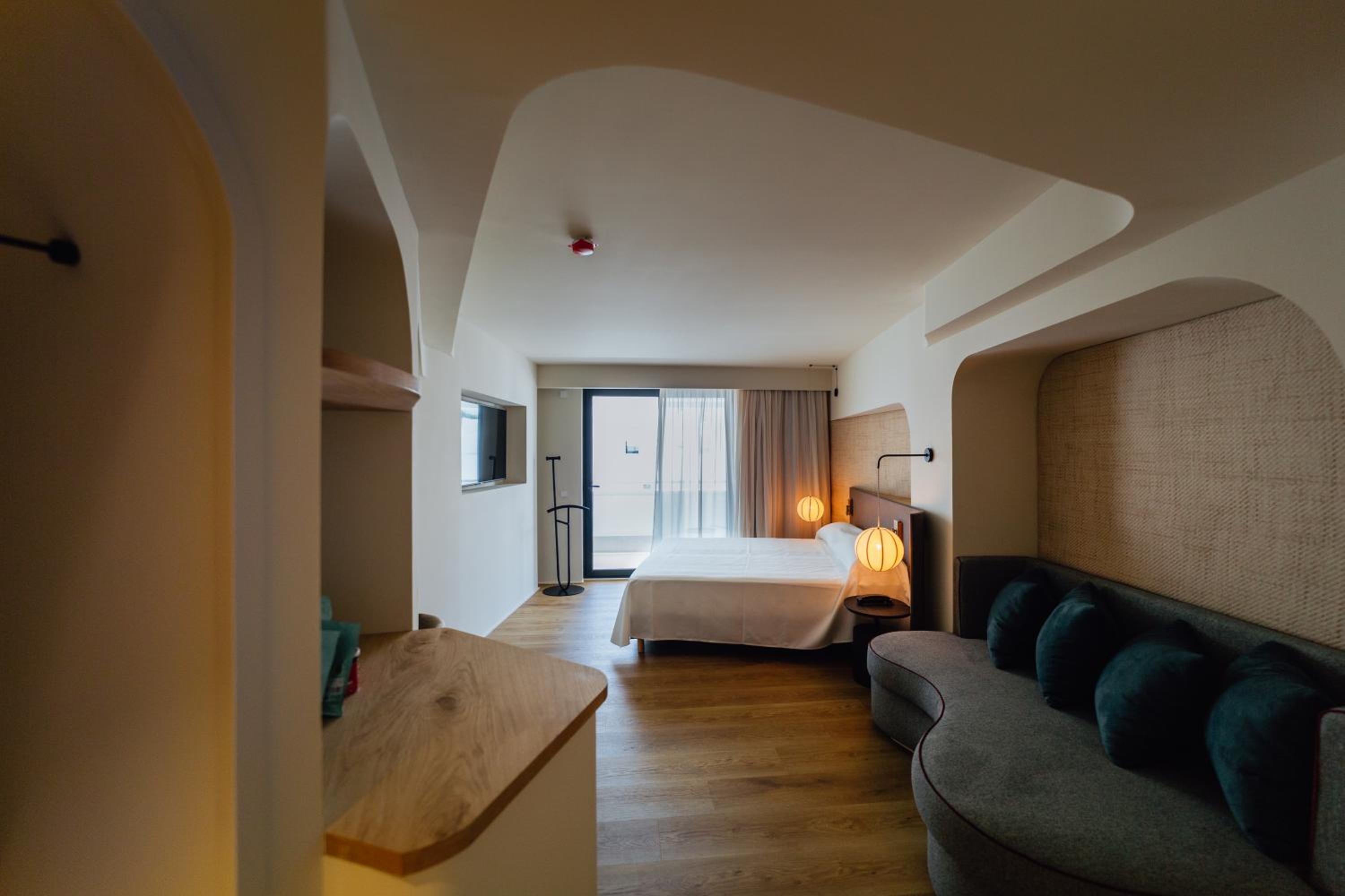 Junior Suite - Photo 1