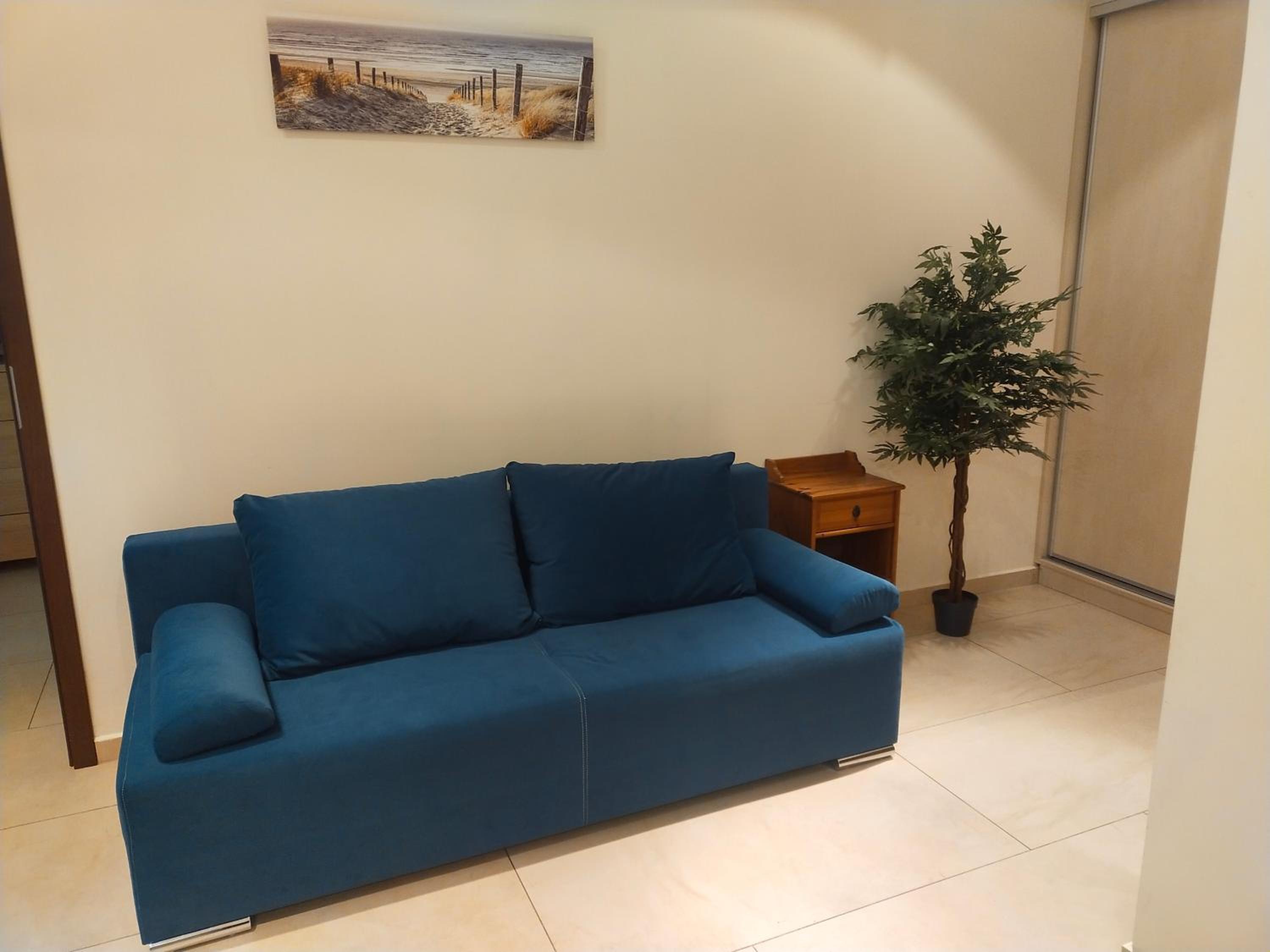 Apartment photo 2