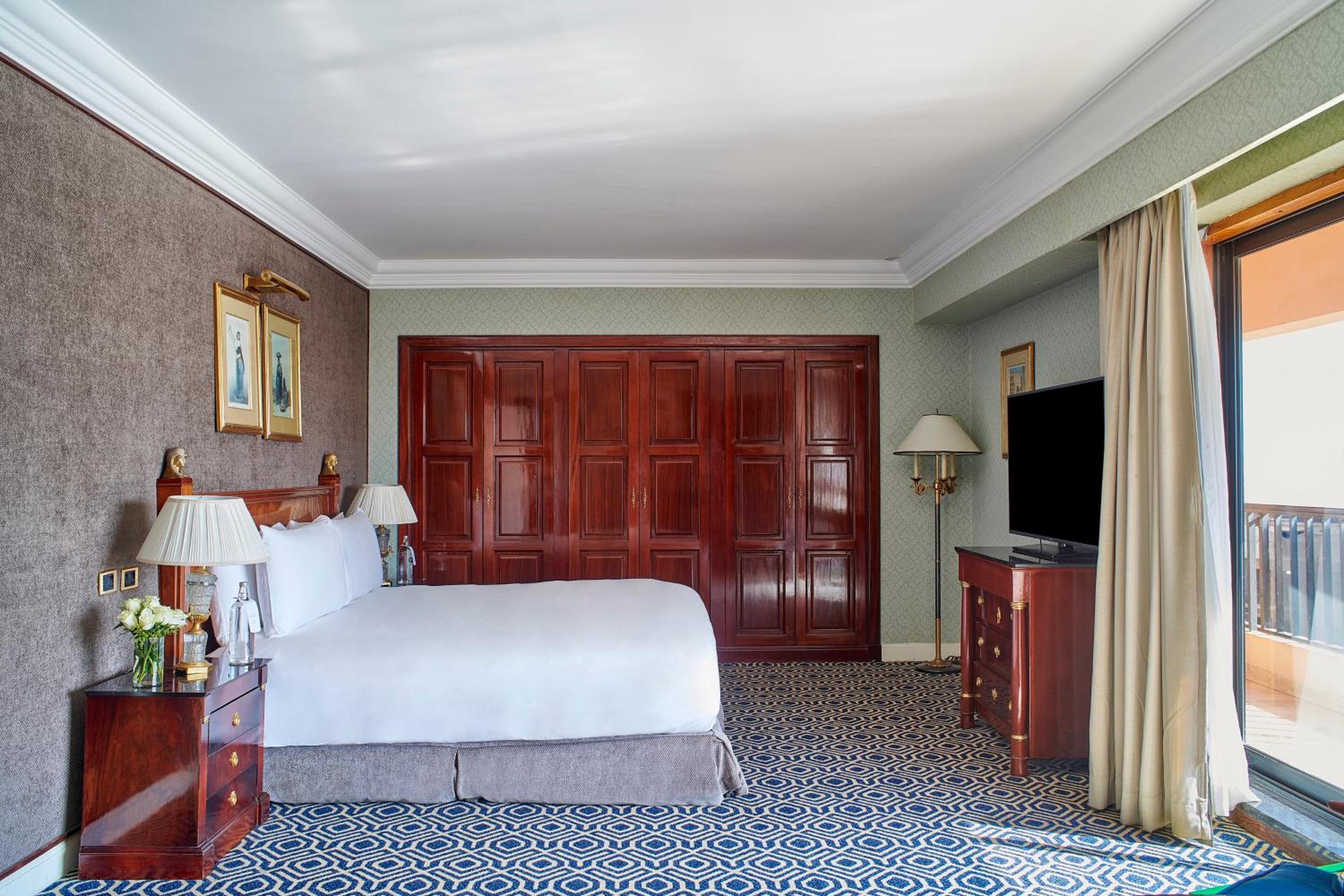 Junior Suite, 1 King Bed (Nile View)