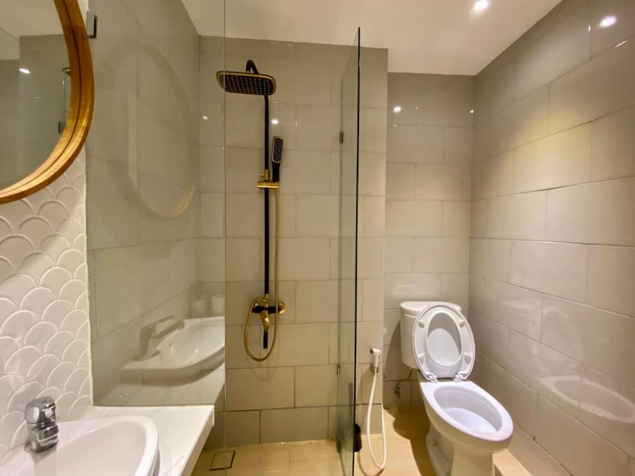 One-Bedroom Apartment - Photo 28