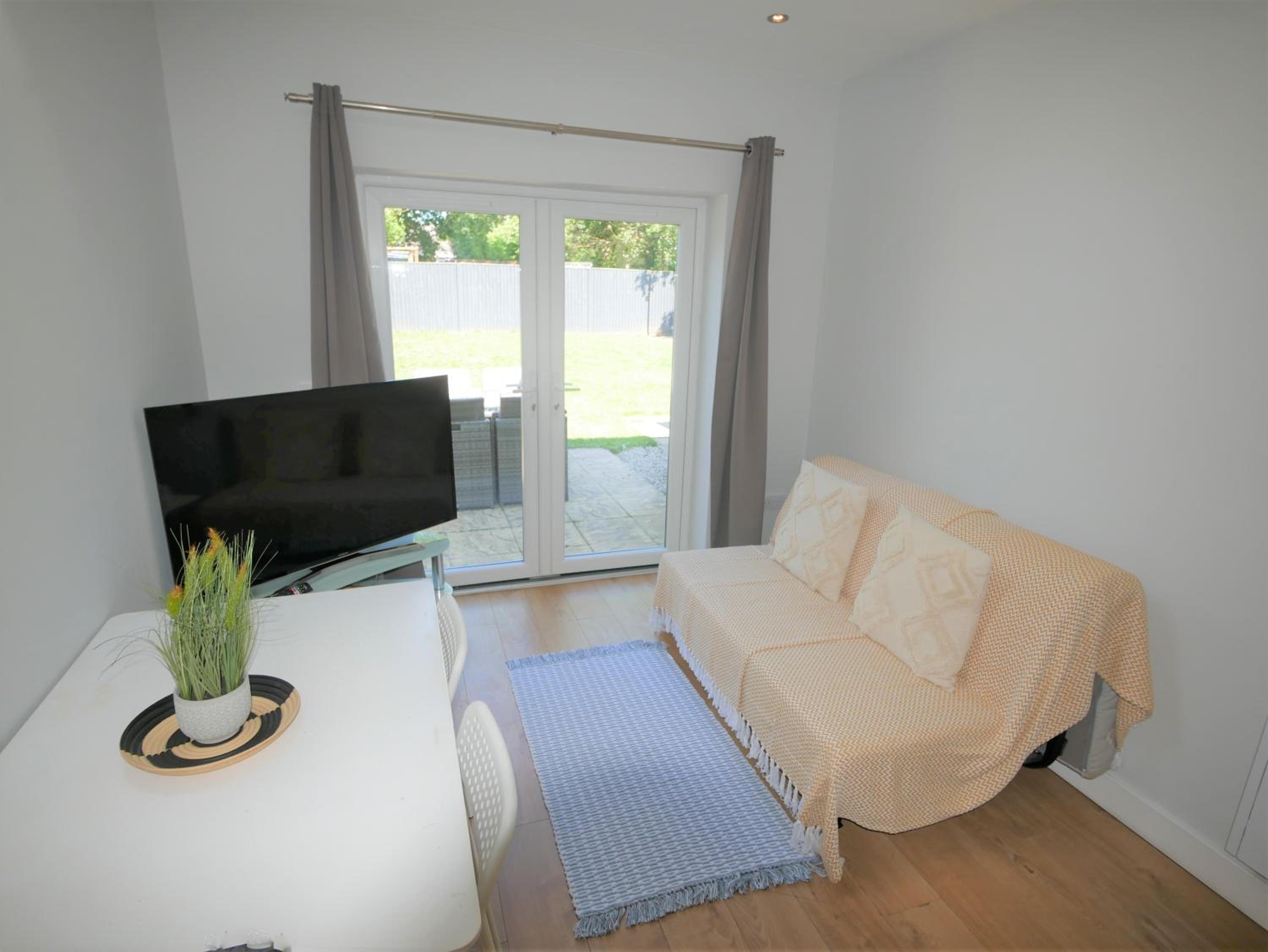 Apartment with Garden View photo 2