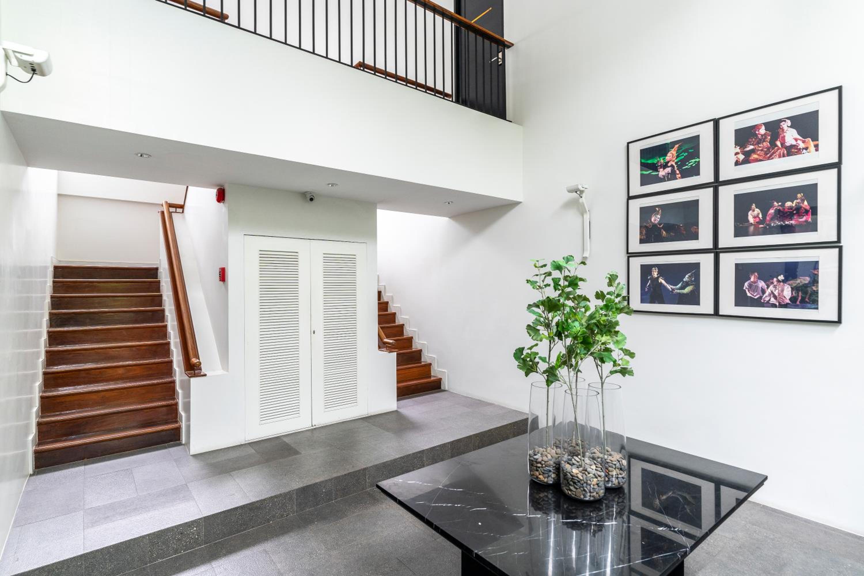 Lilit Riverfront Suite B photo 2