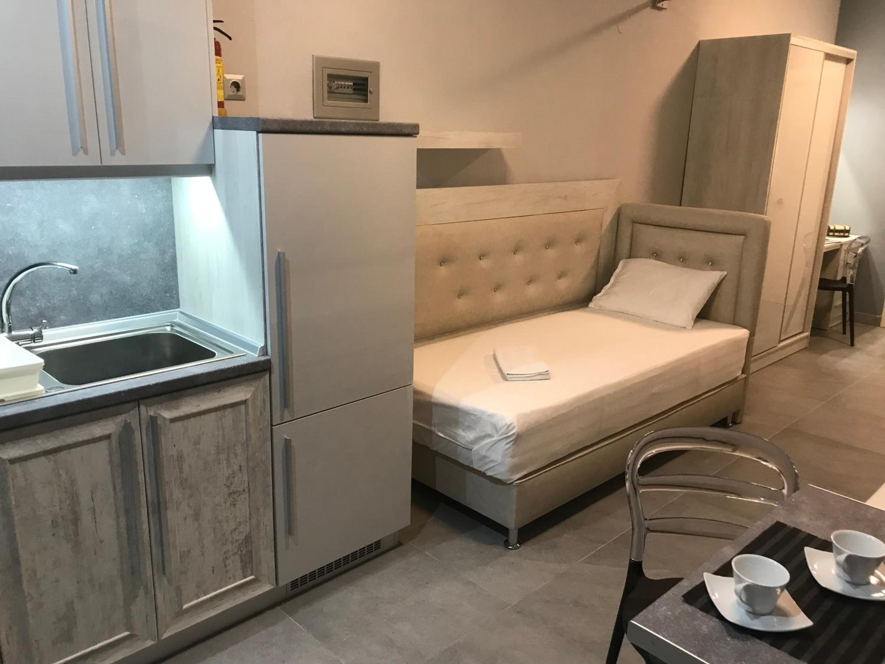 Studio Apartment photo 3