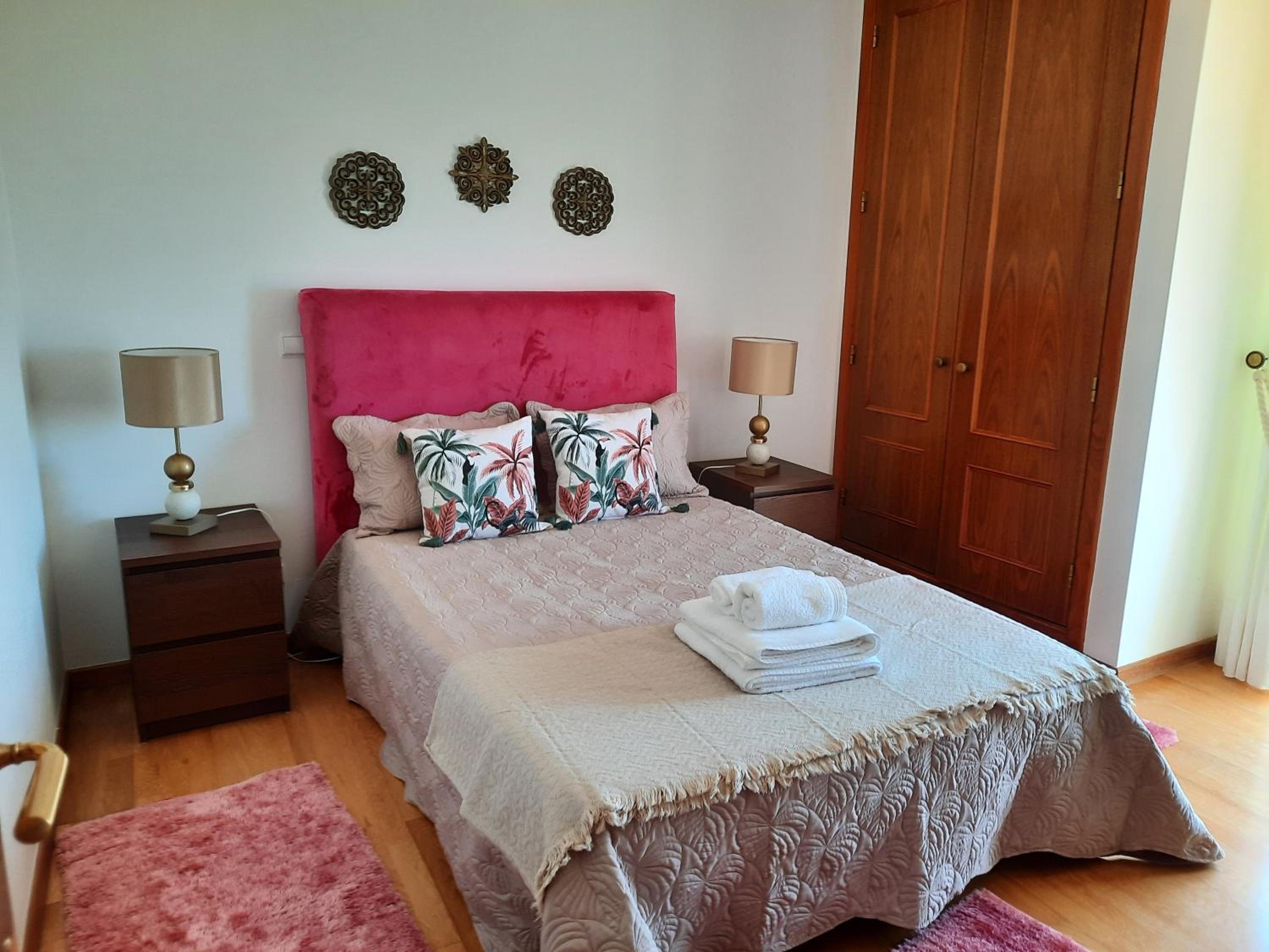 Standard Double Room with Shared Bathroom
