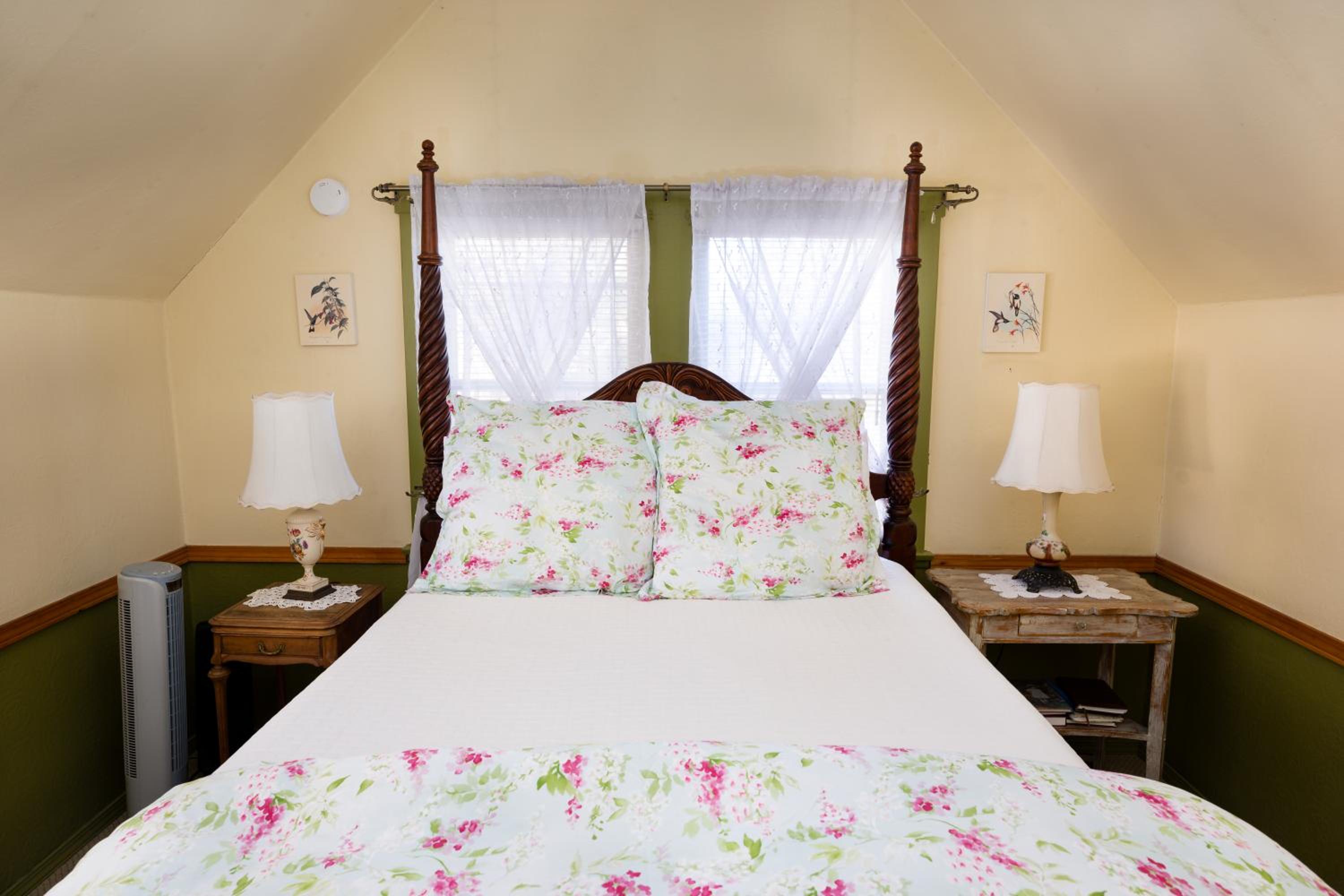 Queen Room with Garden View photo 1
