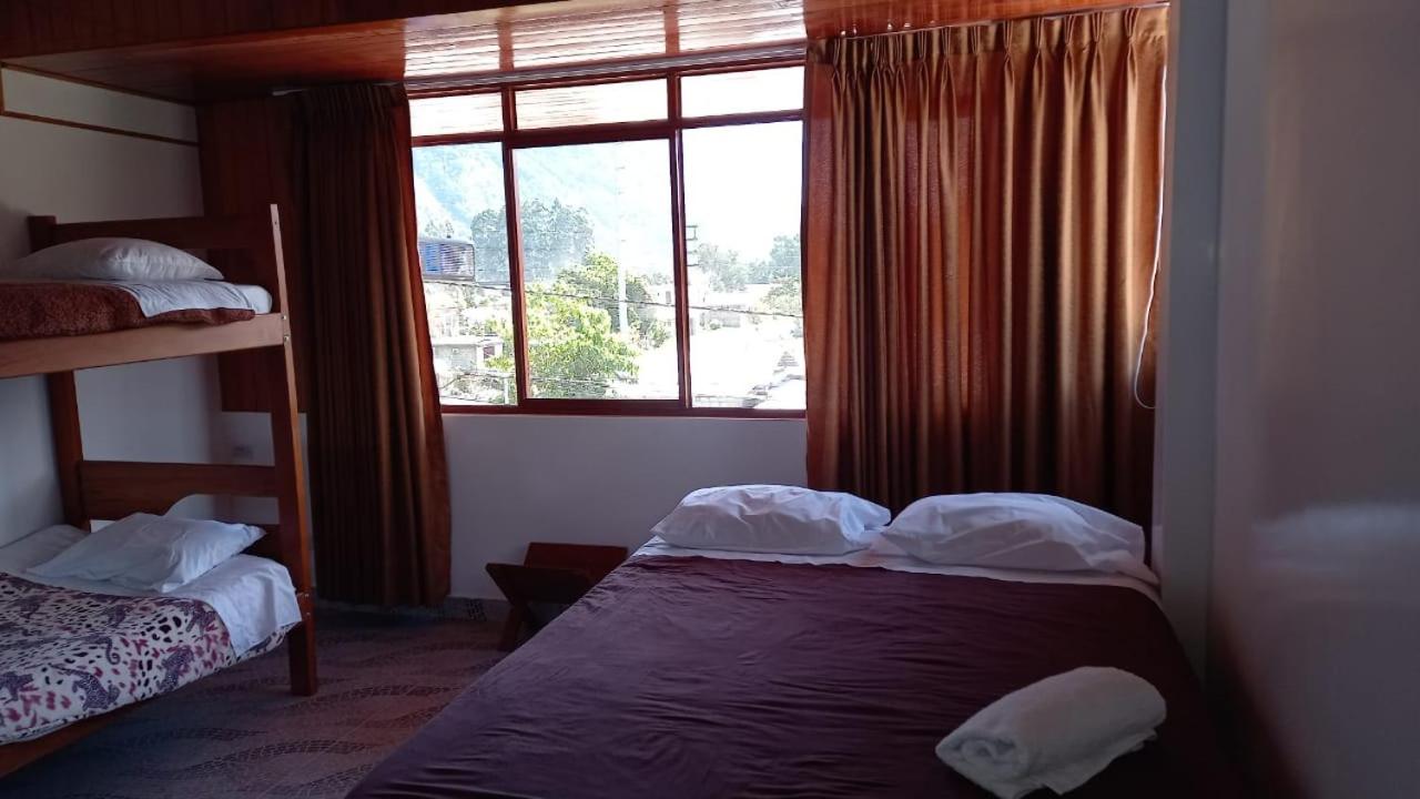 Quadruple Room with Bathroom photo 2