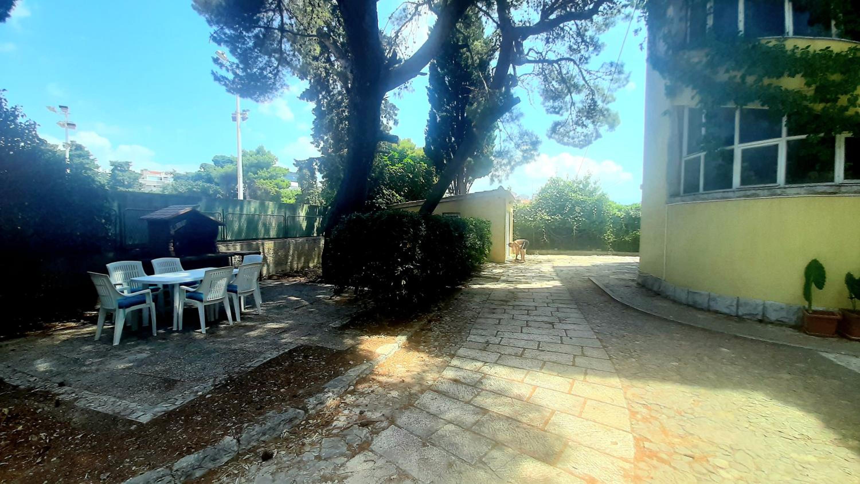 Apartment with Garden View - Photo 28