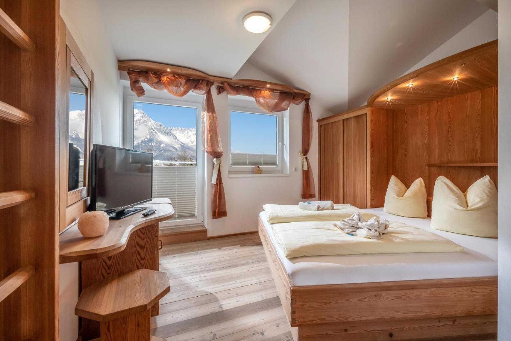 Double Room with Terrace - Photo 2
