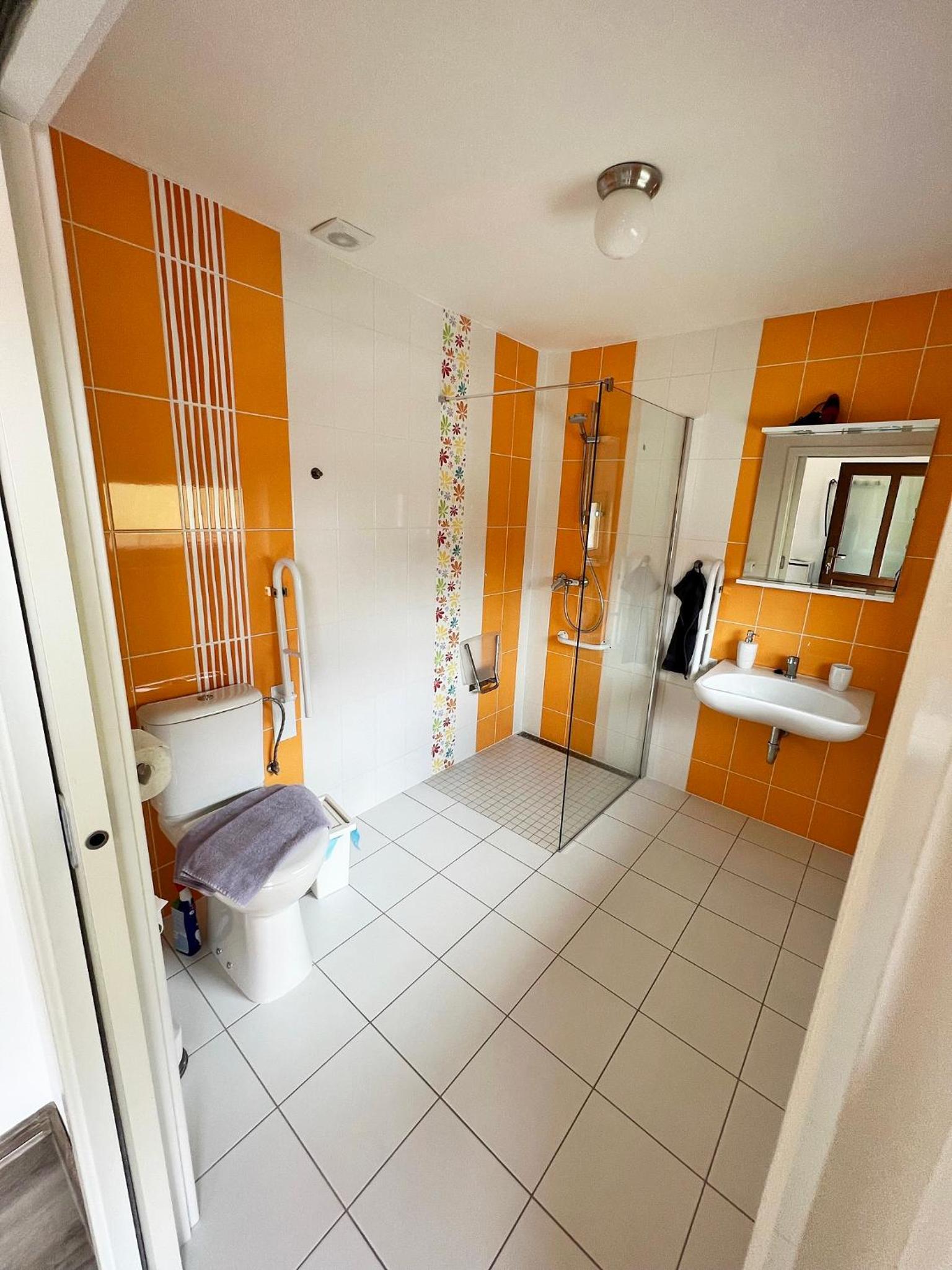One-Bedroom Suite photo 3