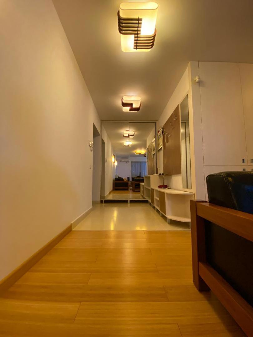One-Bedroom Apartment - Photo 6