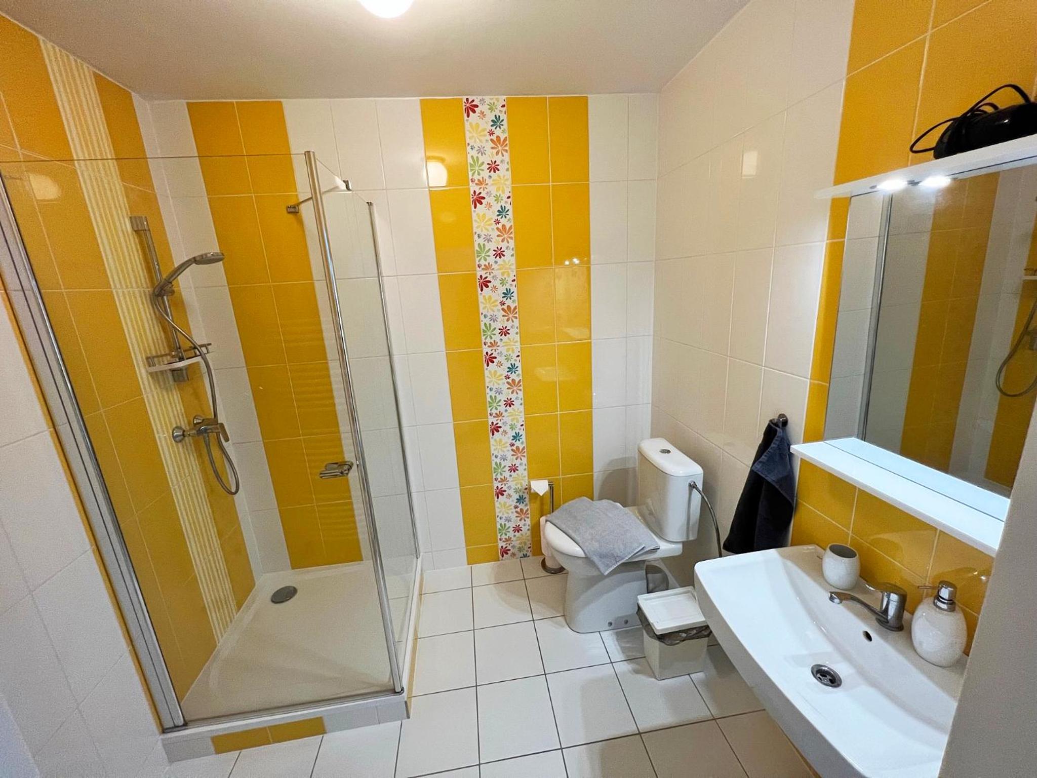 Queen Suite photo 1
