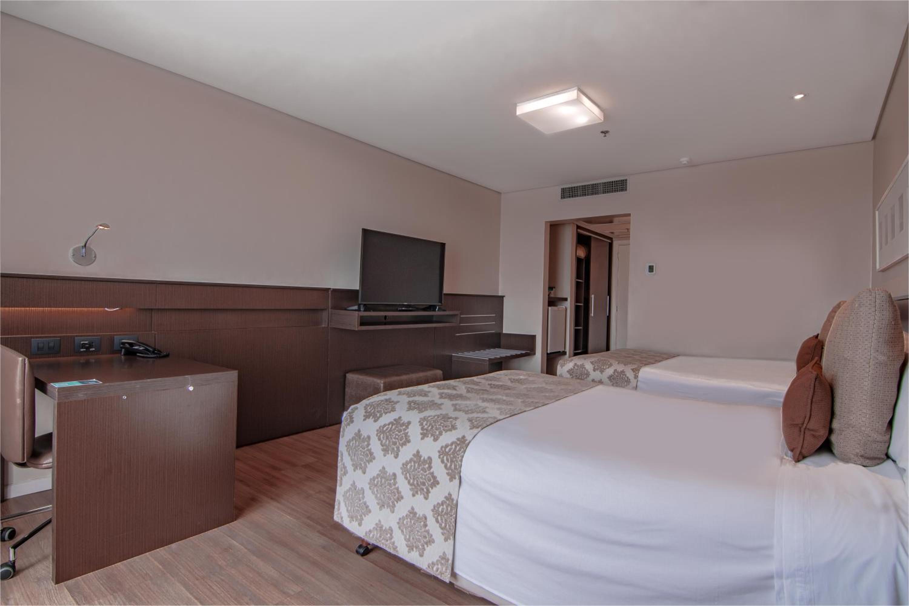 Superior Double Room - Photo 3