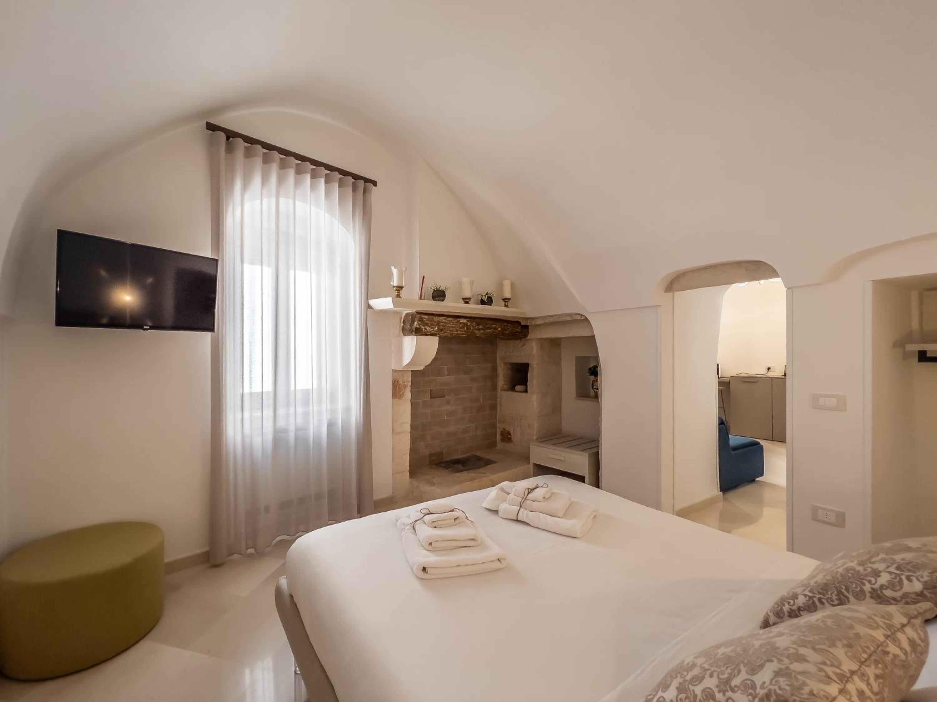 Deluxe Quadruple Room - Photo 1