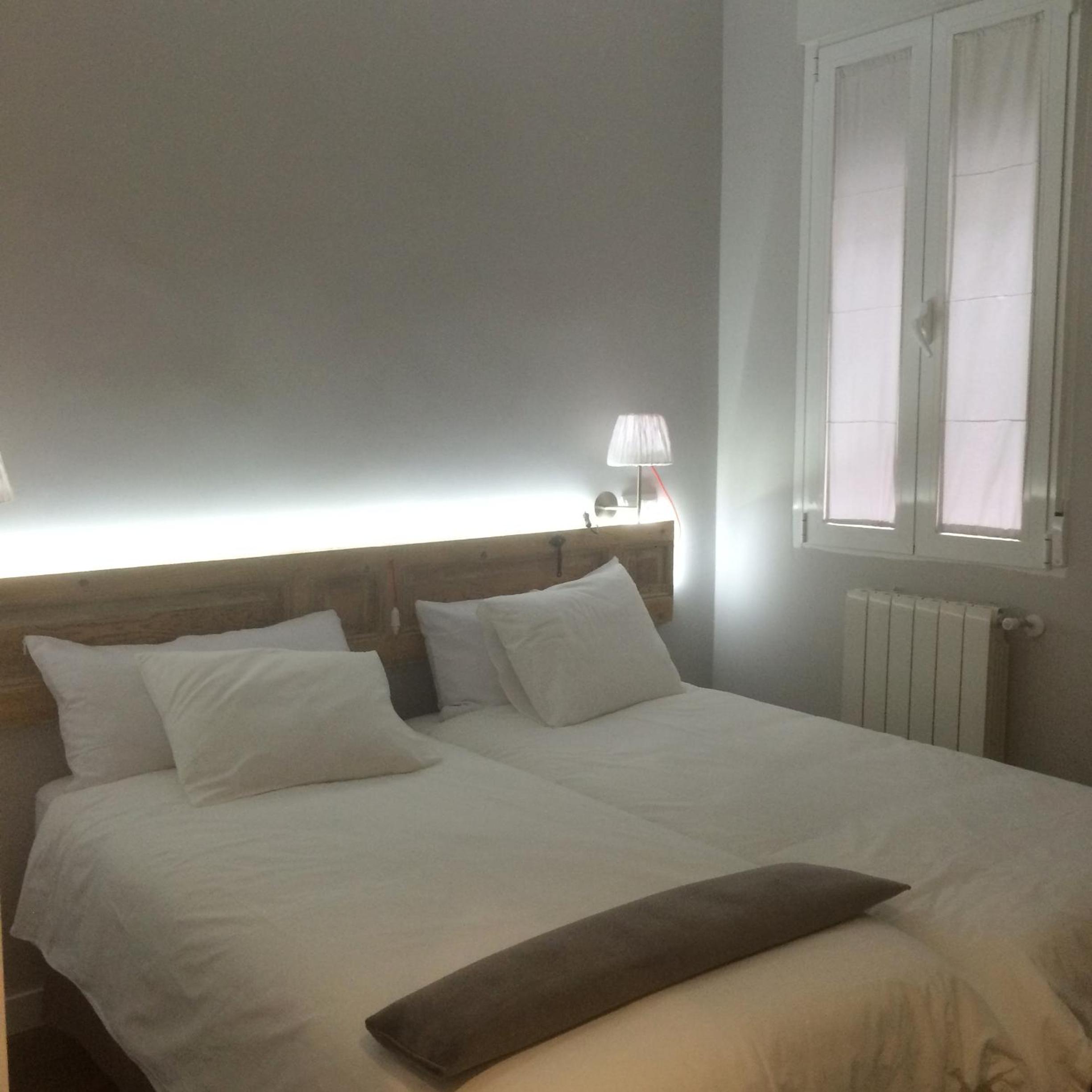 Habitación Doble con Baño Privado