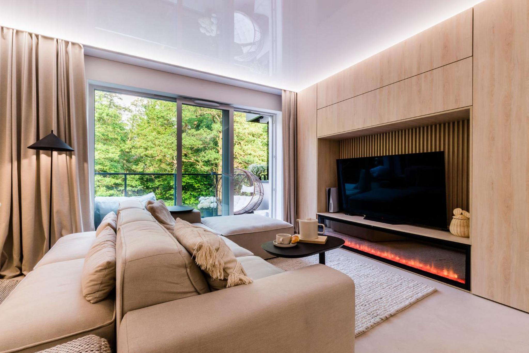 Three-Bedroom Apartment - Photo 19
