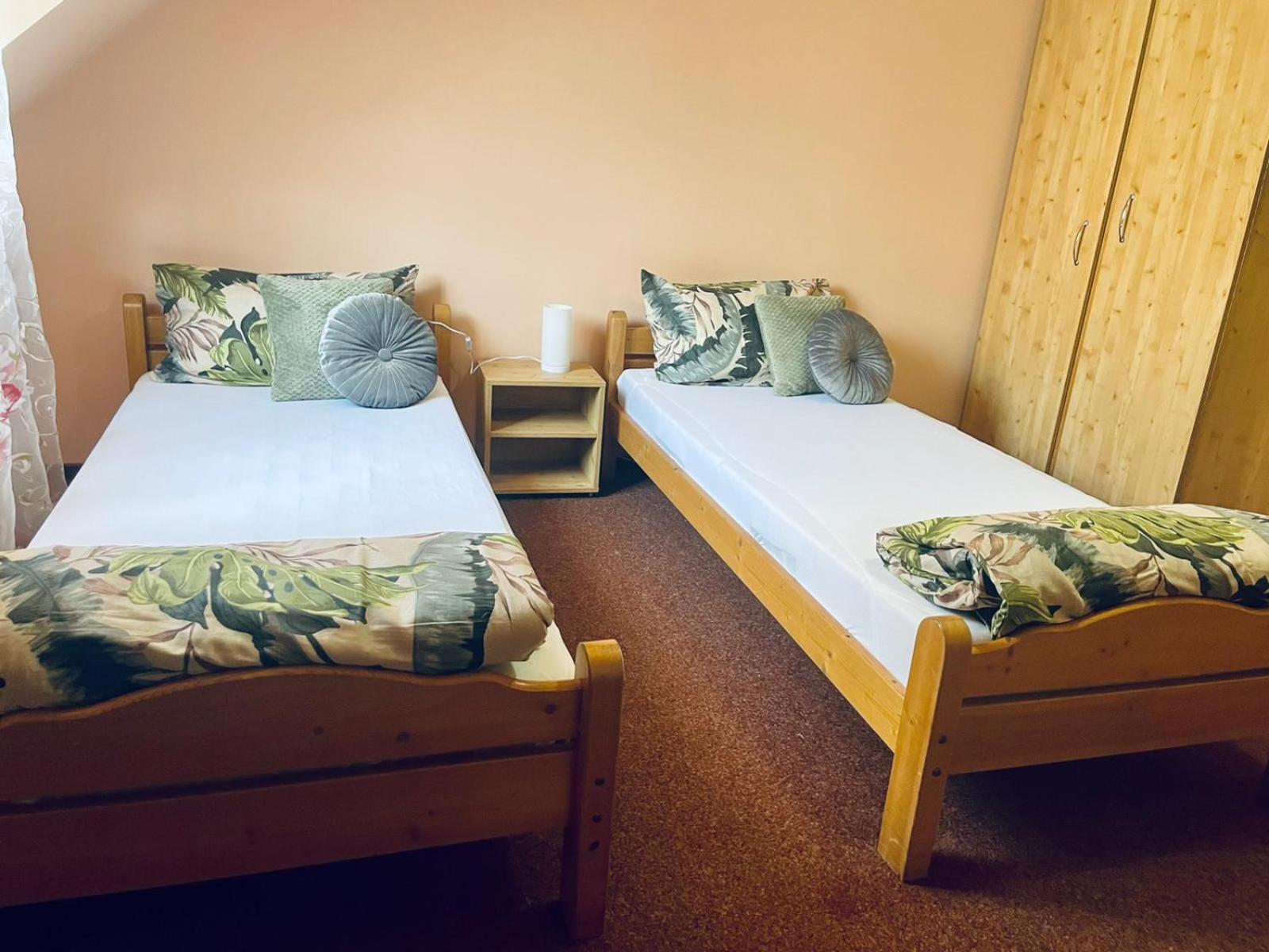 Superior Twin Room - Photo 5