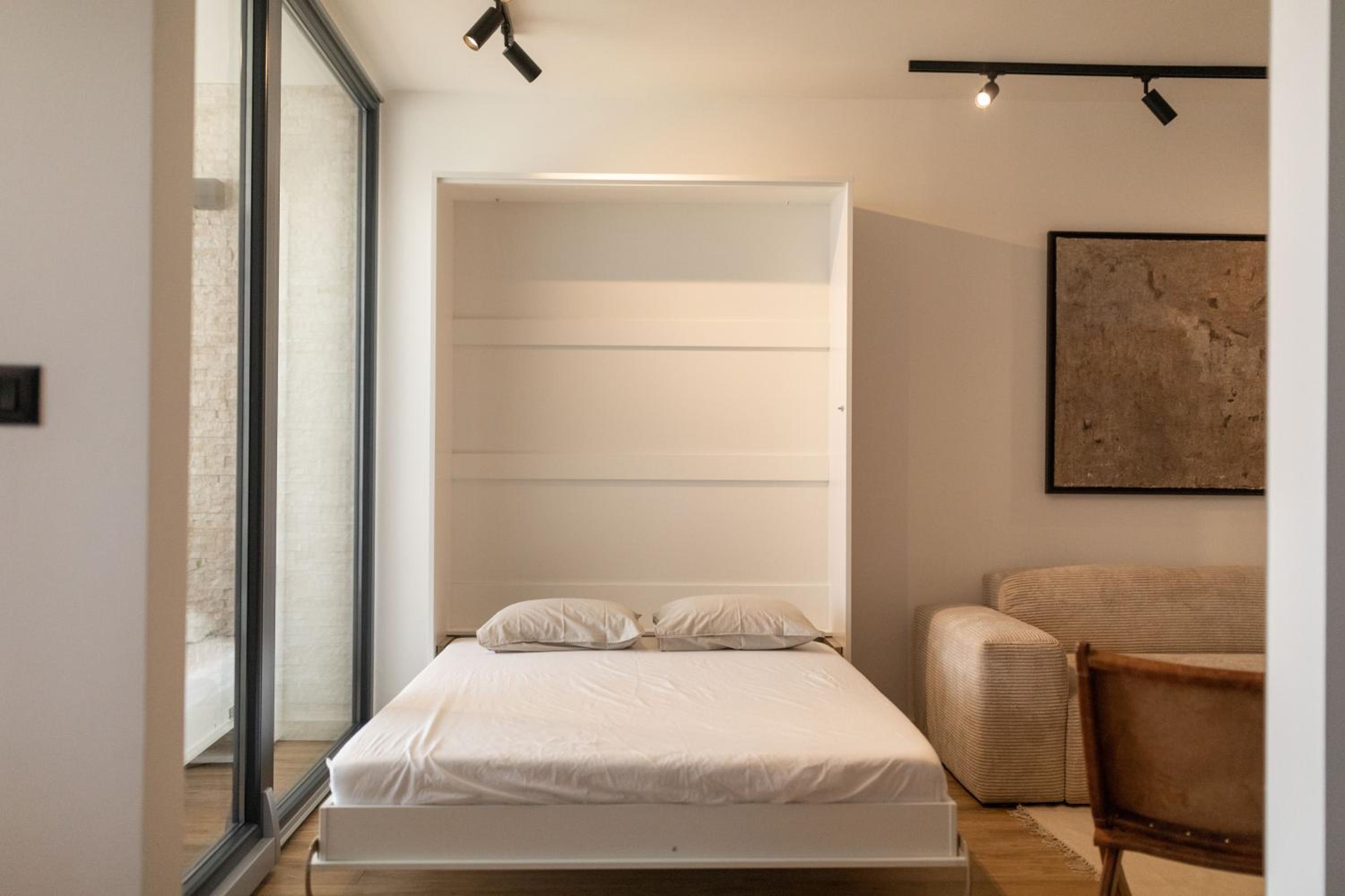 Apartment with Balcony
