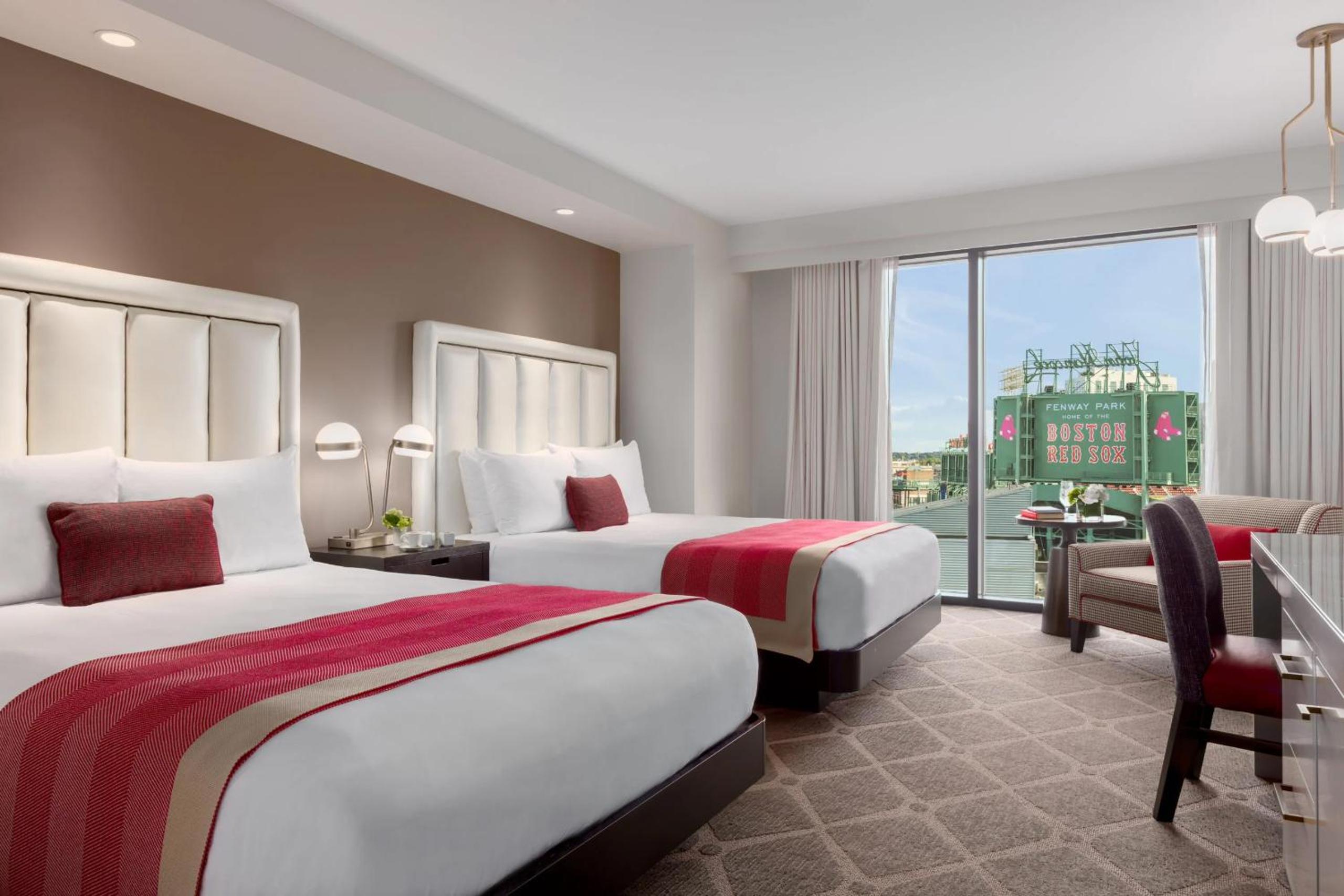 Quadruple Room - Photo 1