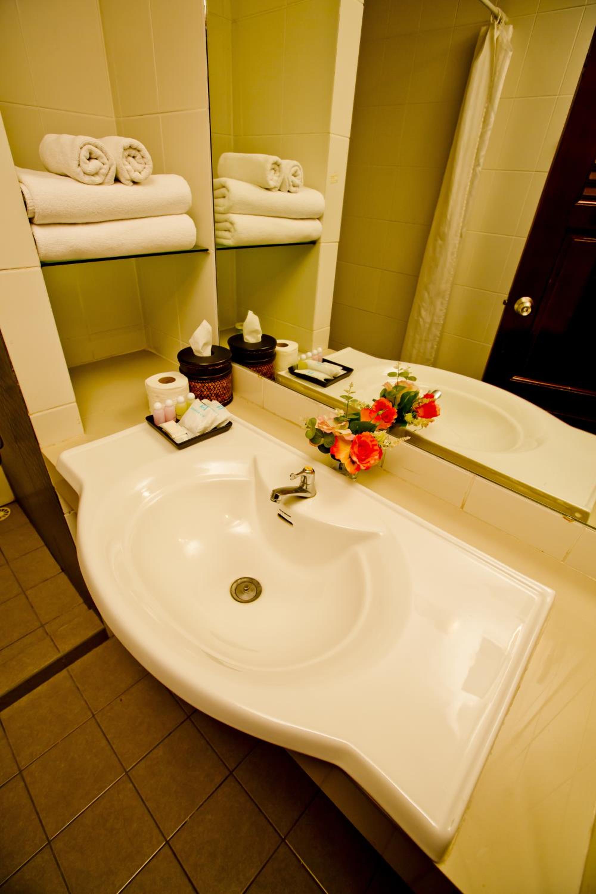 Deluxe Triple Room - Photo 4