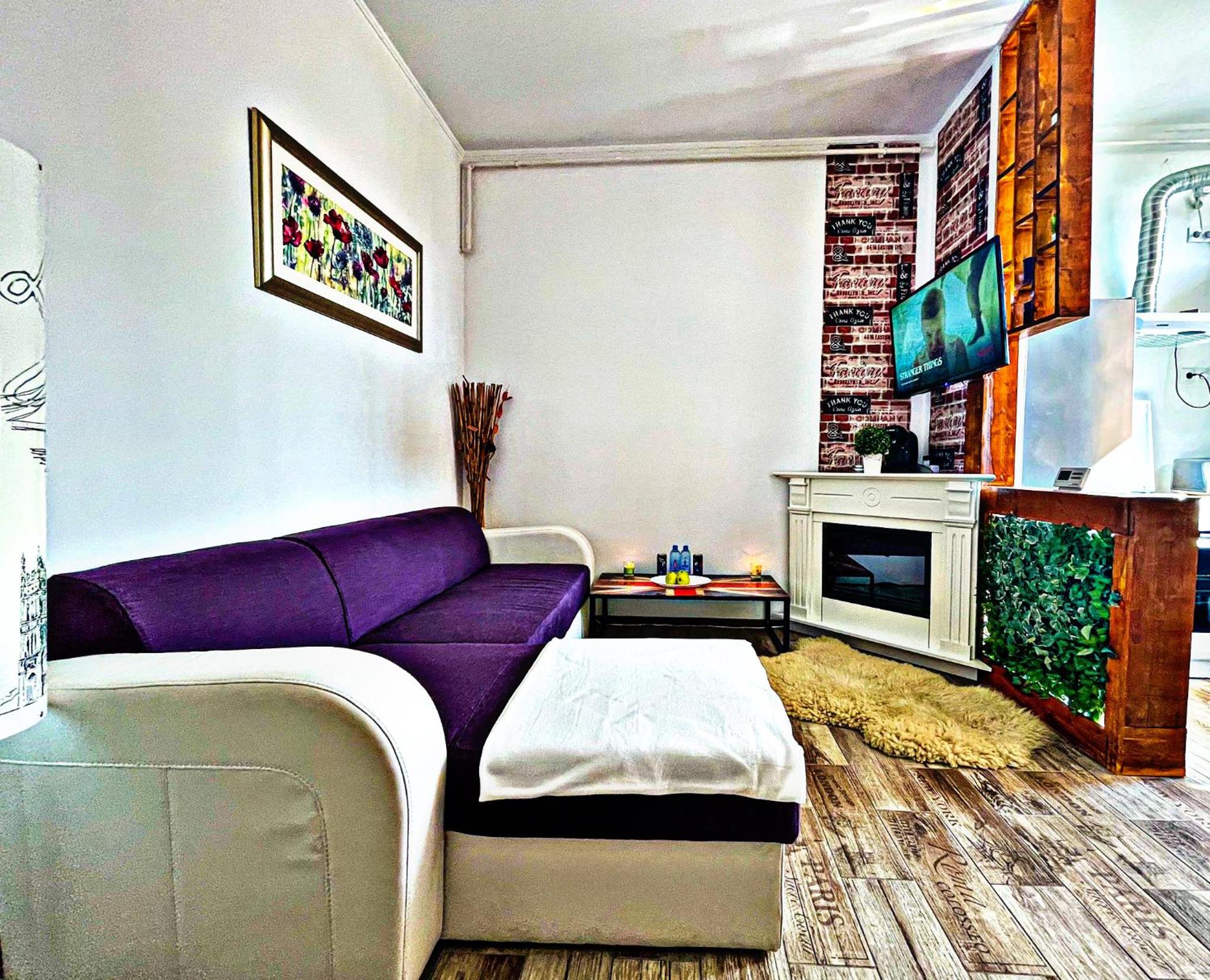 One-Bedroom Apartment - Photo 23