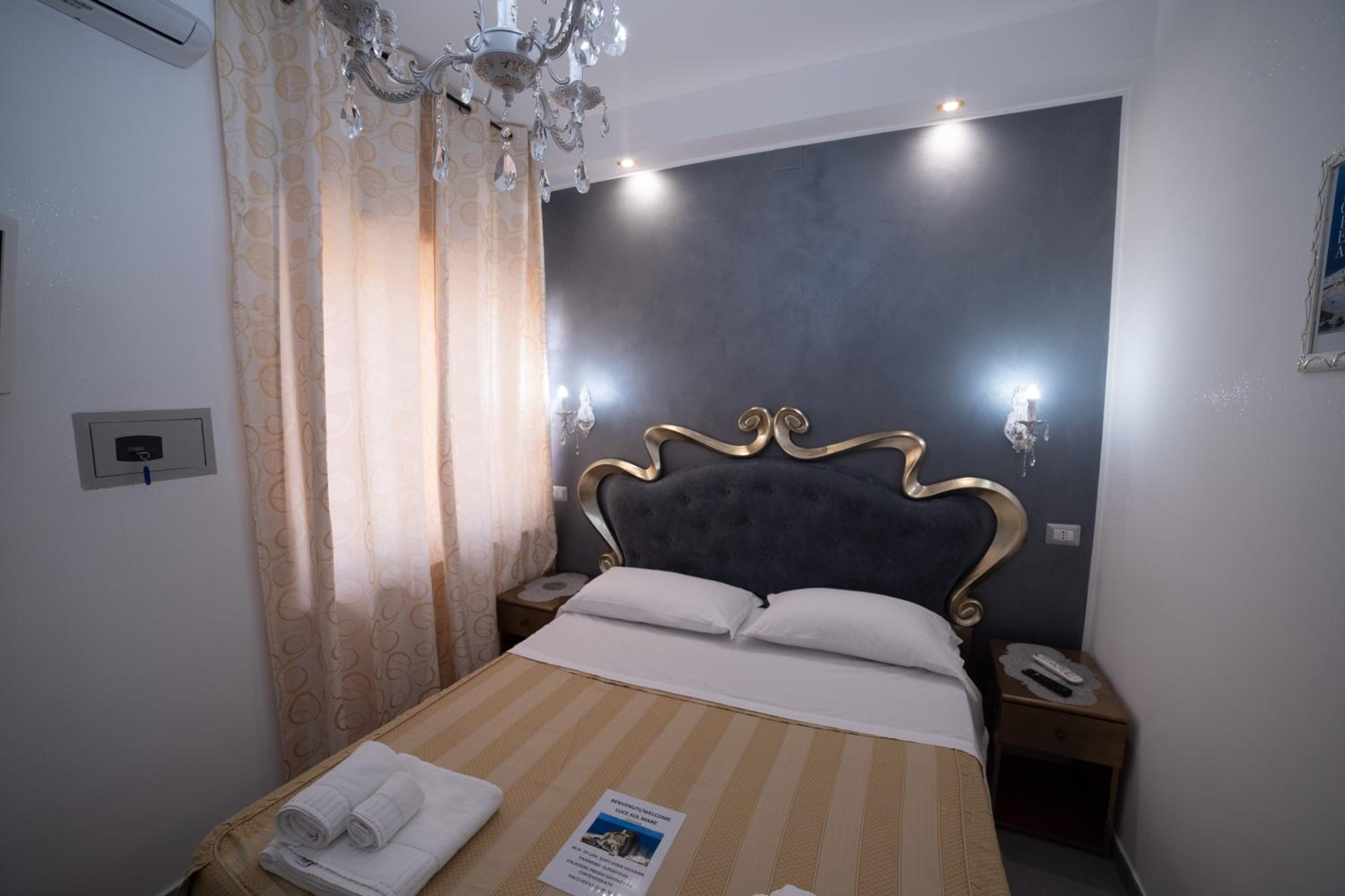 Small Double Room photo 3