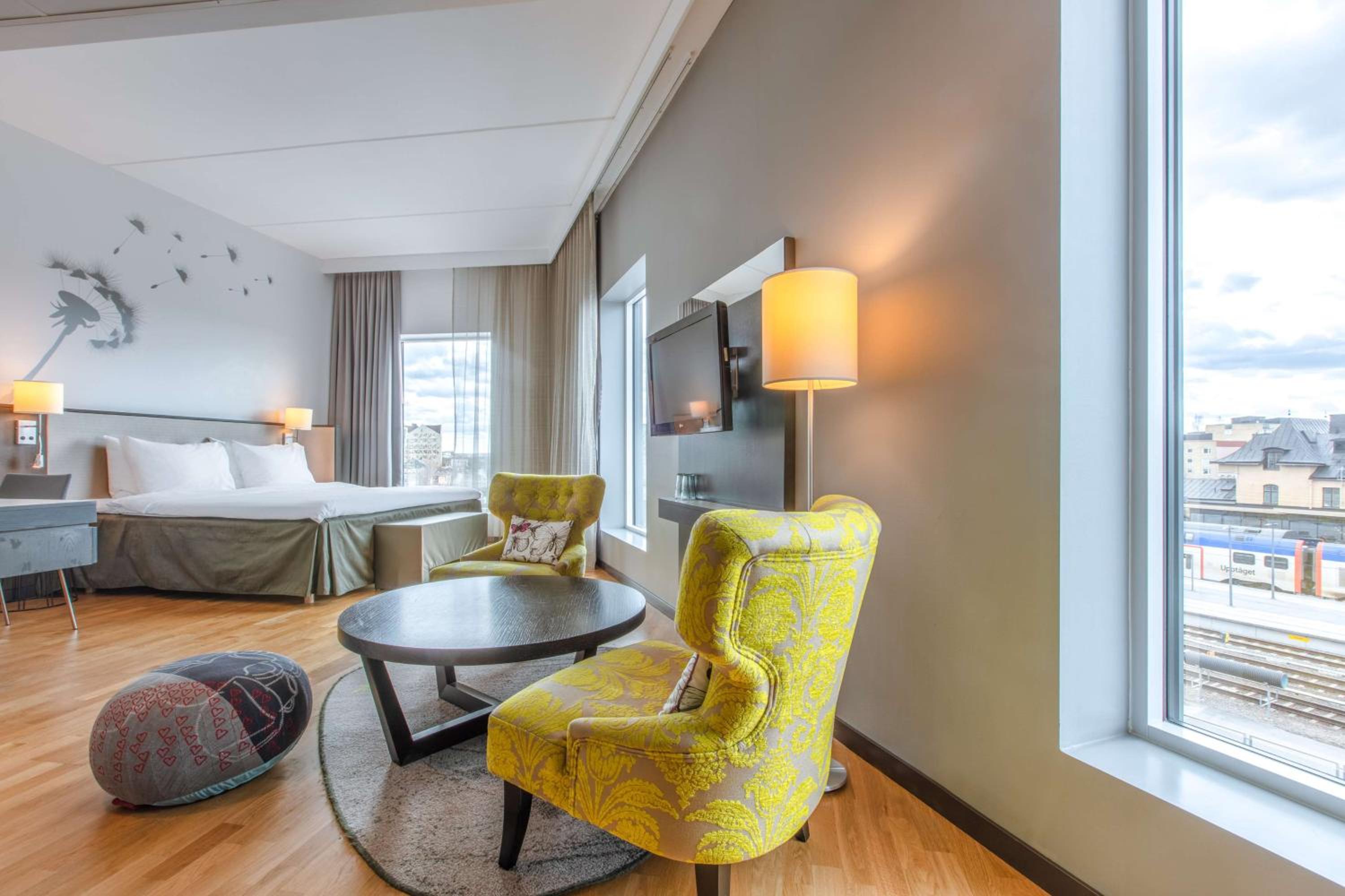 Premium Room - Photo 8