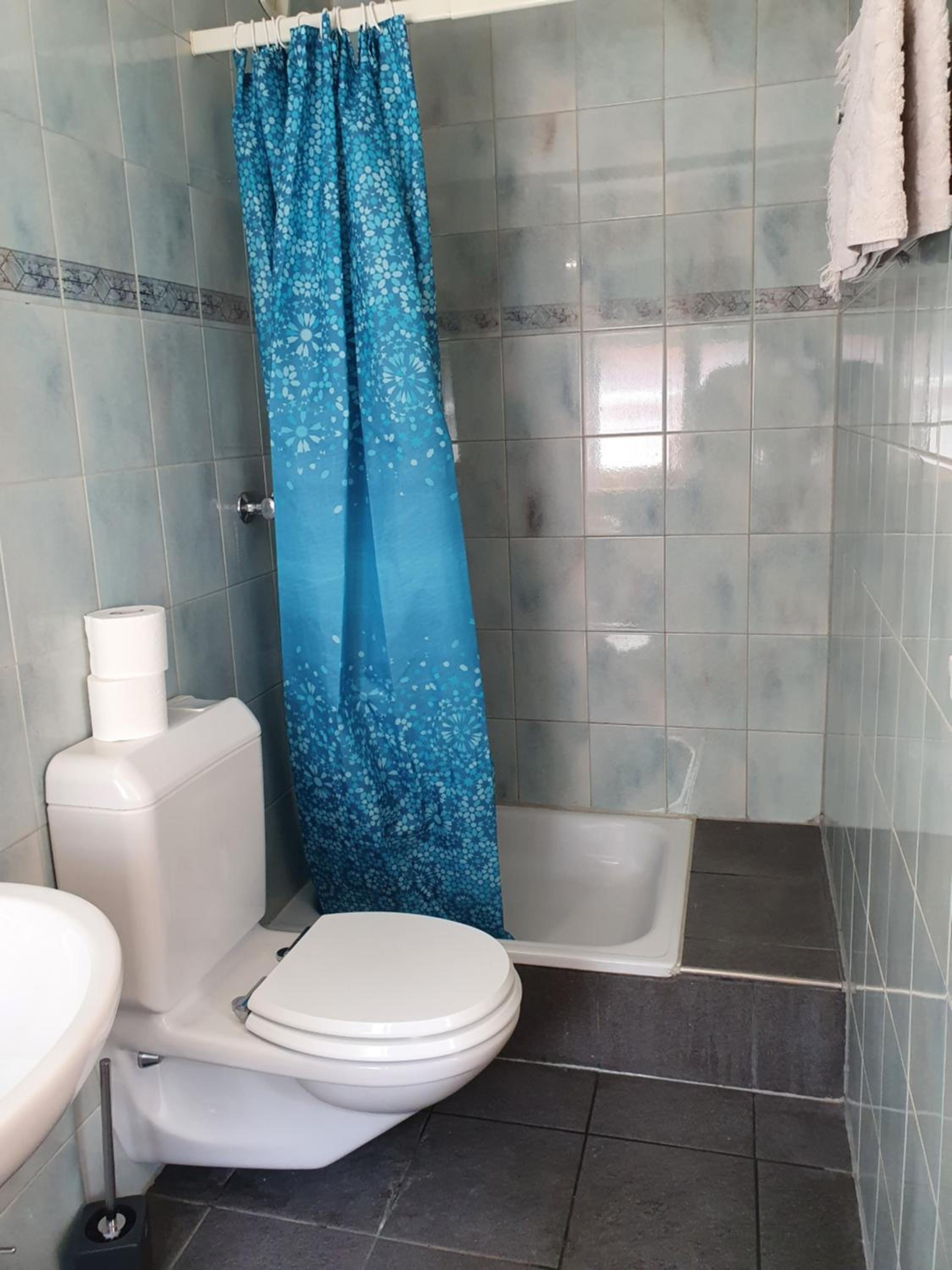 Single Room With Shower photo 3