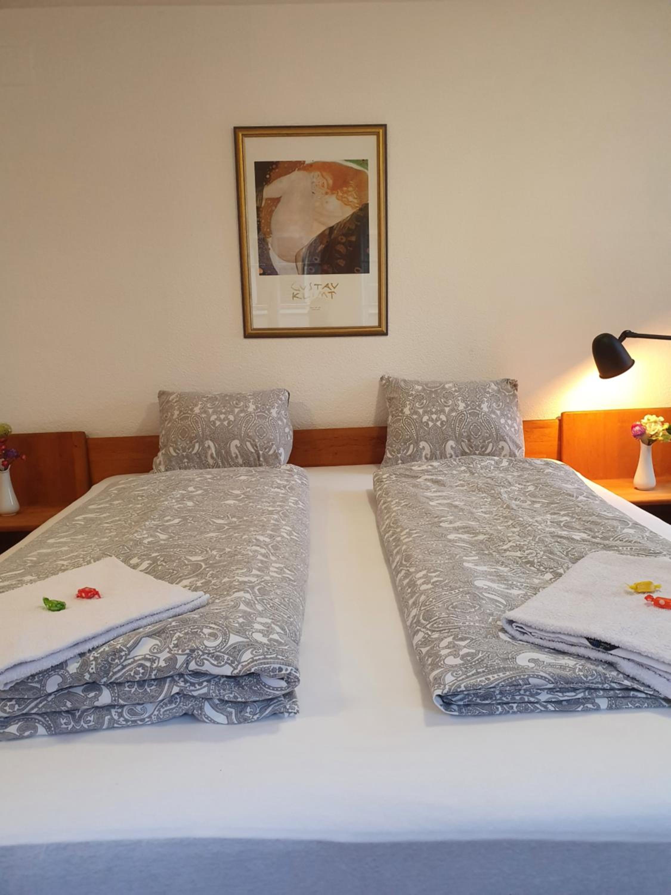 Budget Double Room photo 3