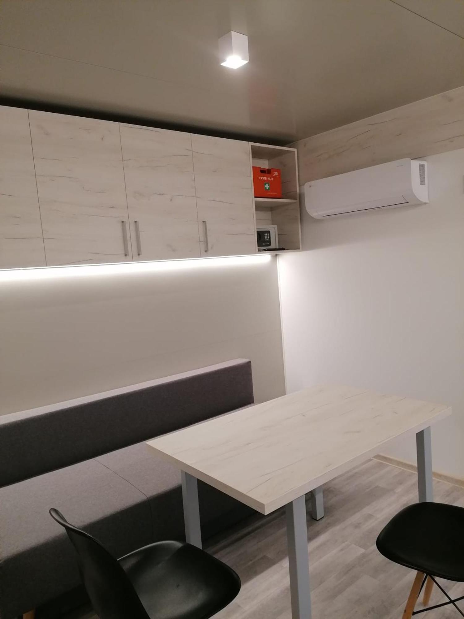 Two-Bedroom Apartment - Photo 4
