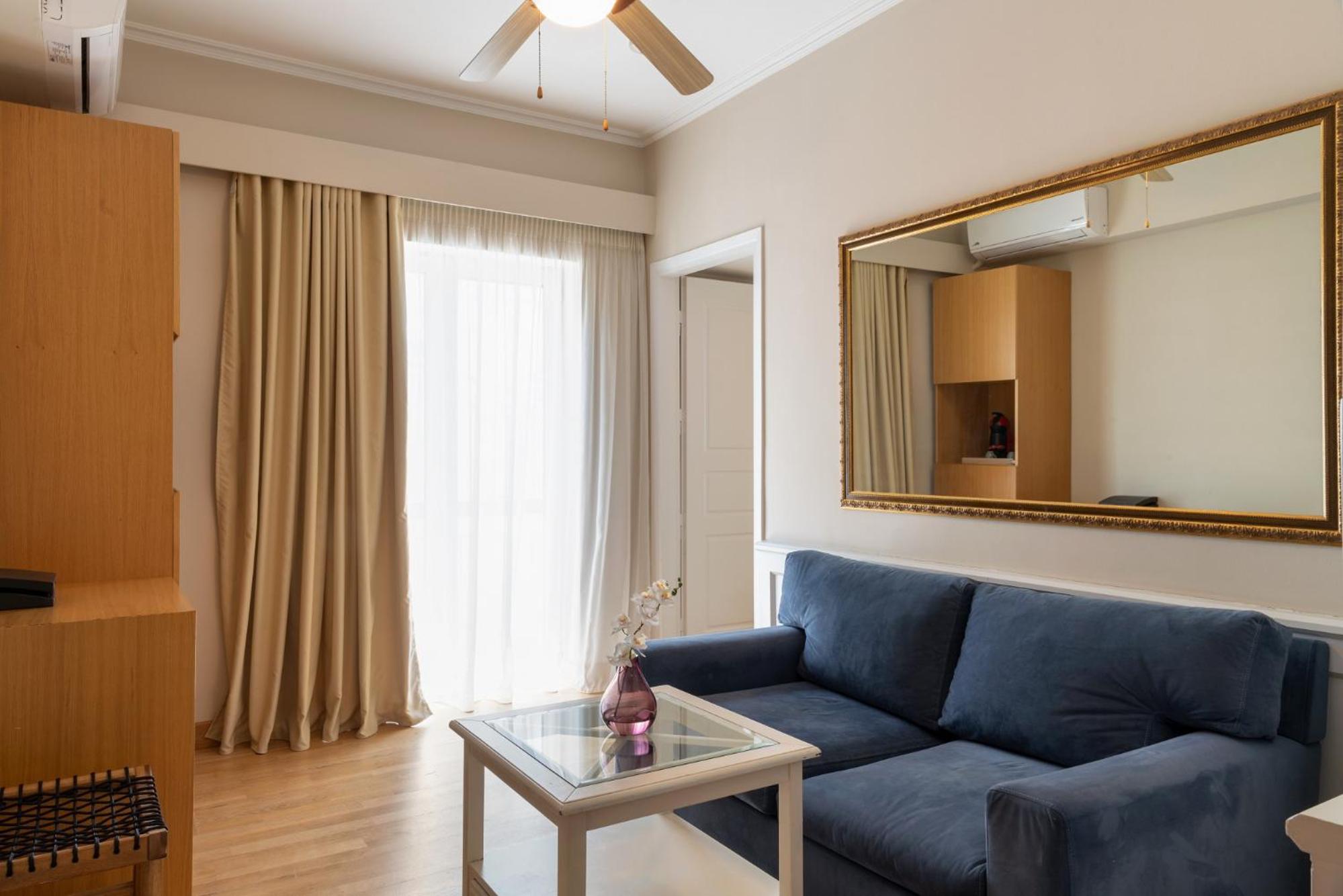 Junior Suite with Sea View photo 3
