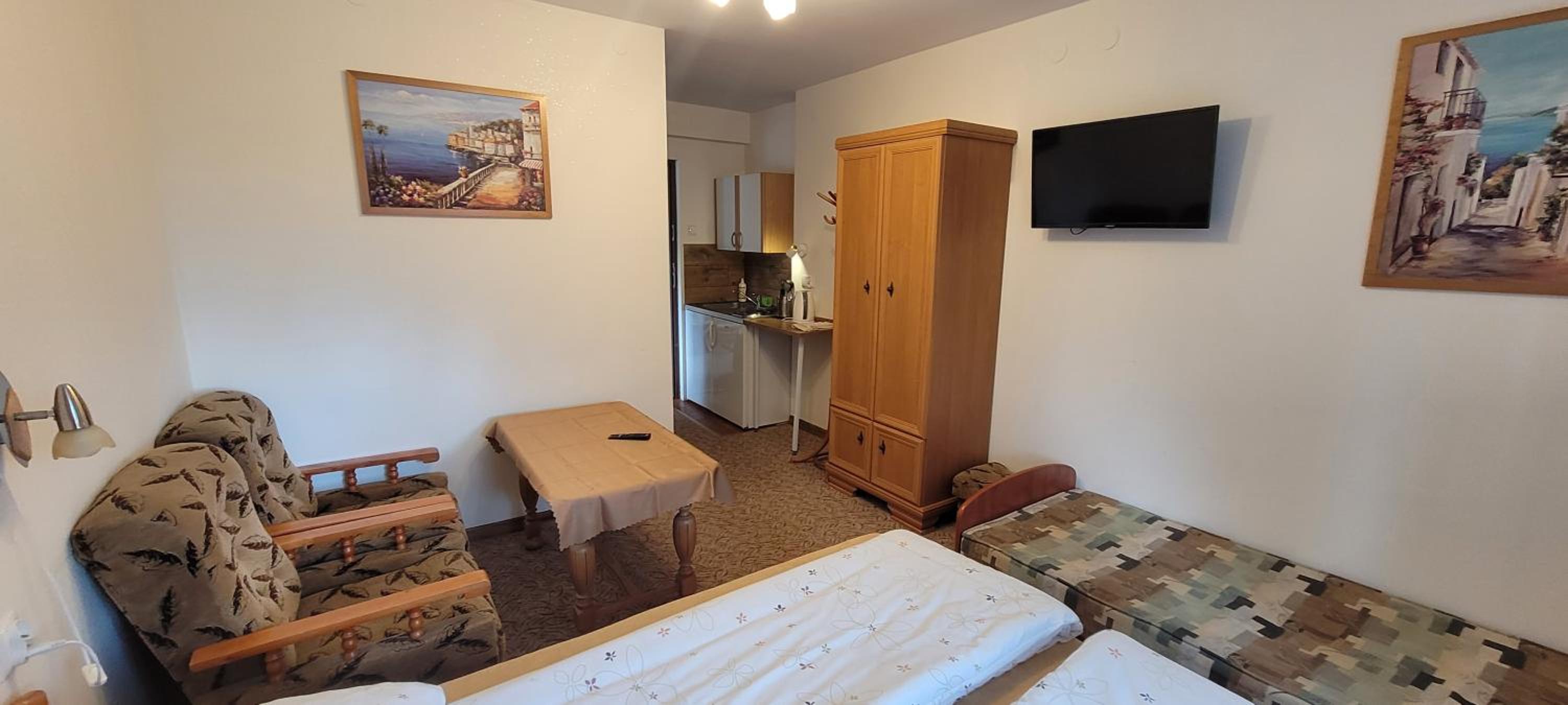 Double or Twin Room - Photo 1