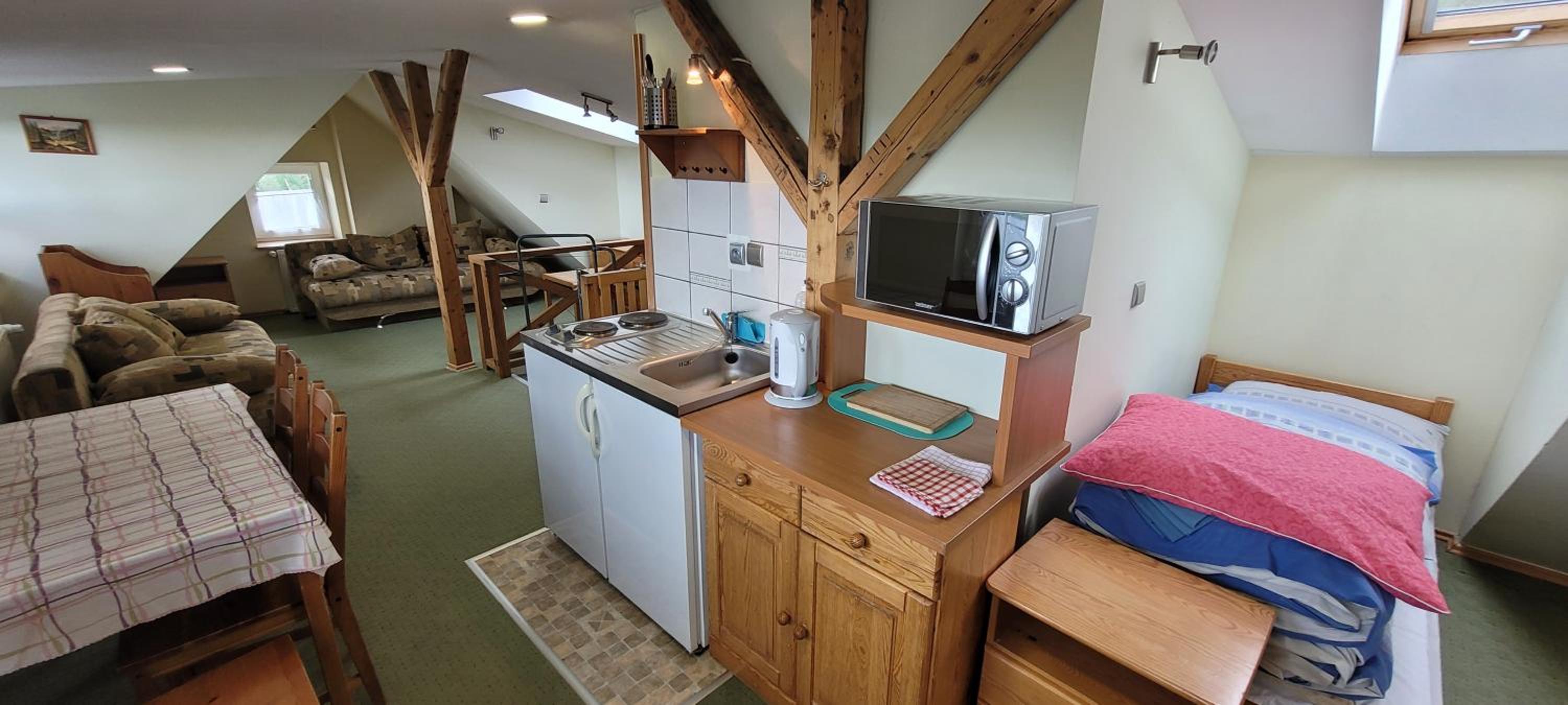 Quadruple Room - Photo 16