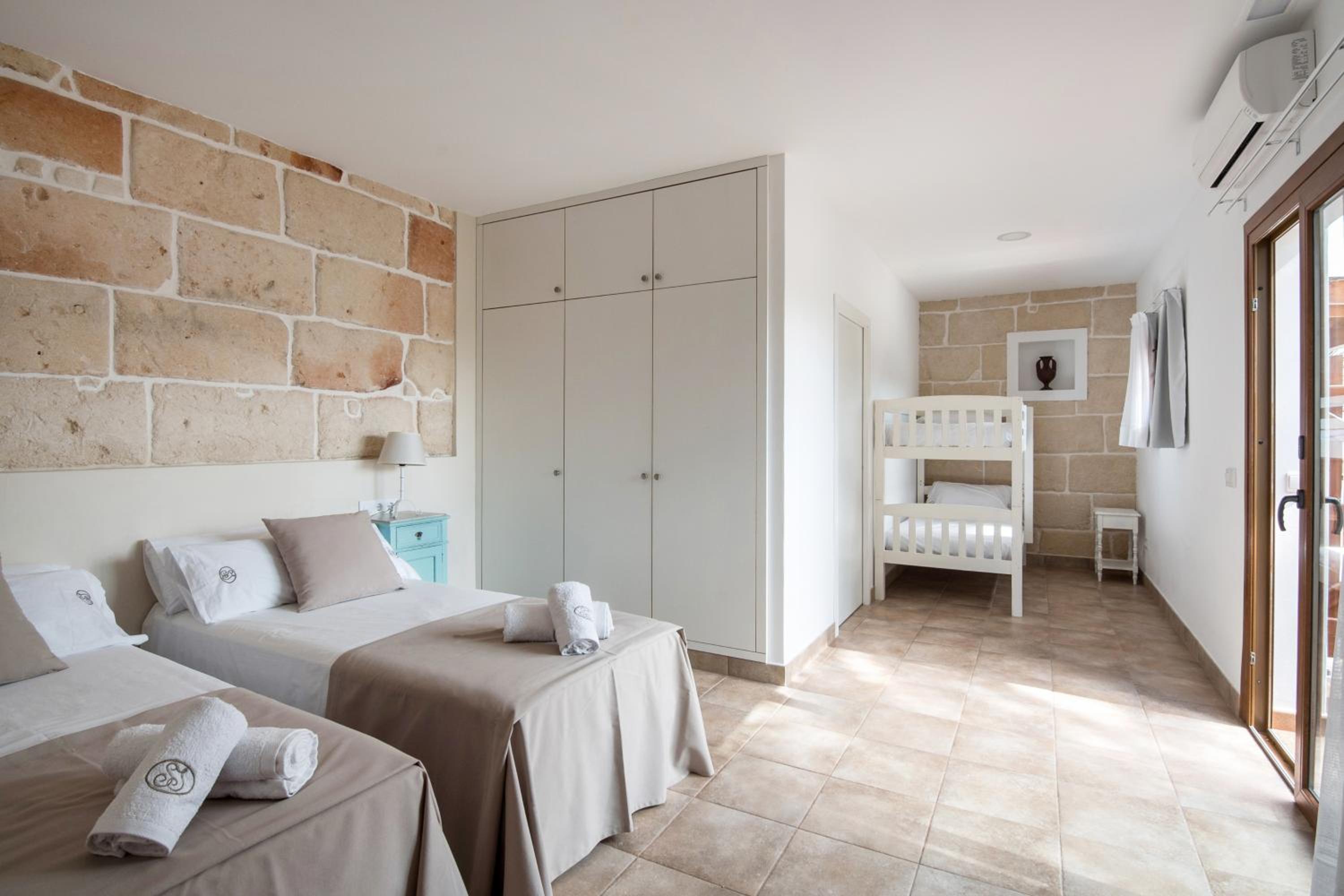 Habitación Familiar con Terraza