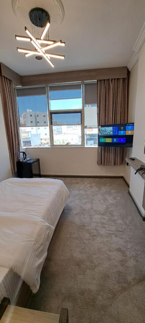Economy Single Room