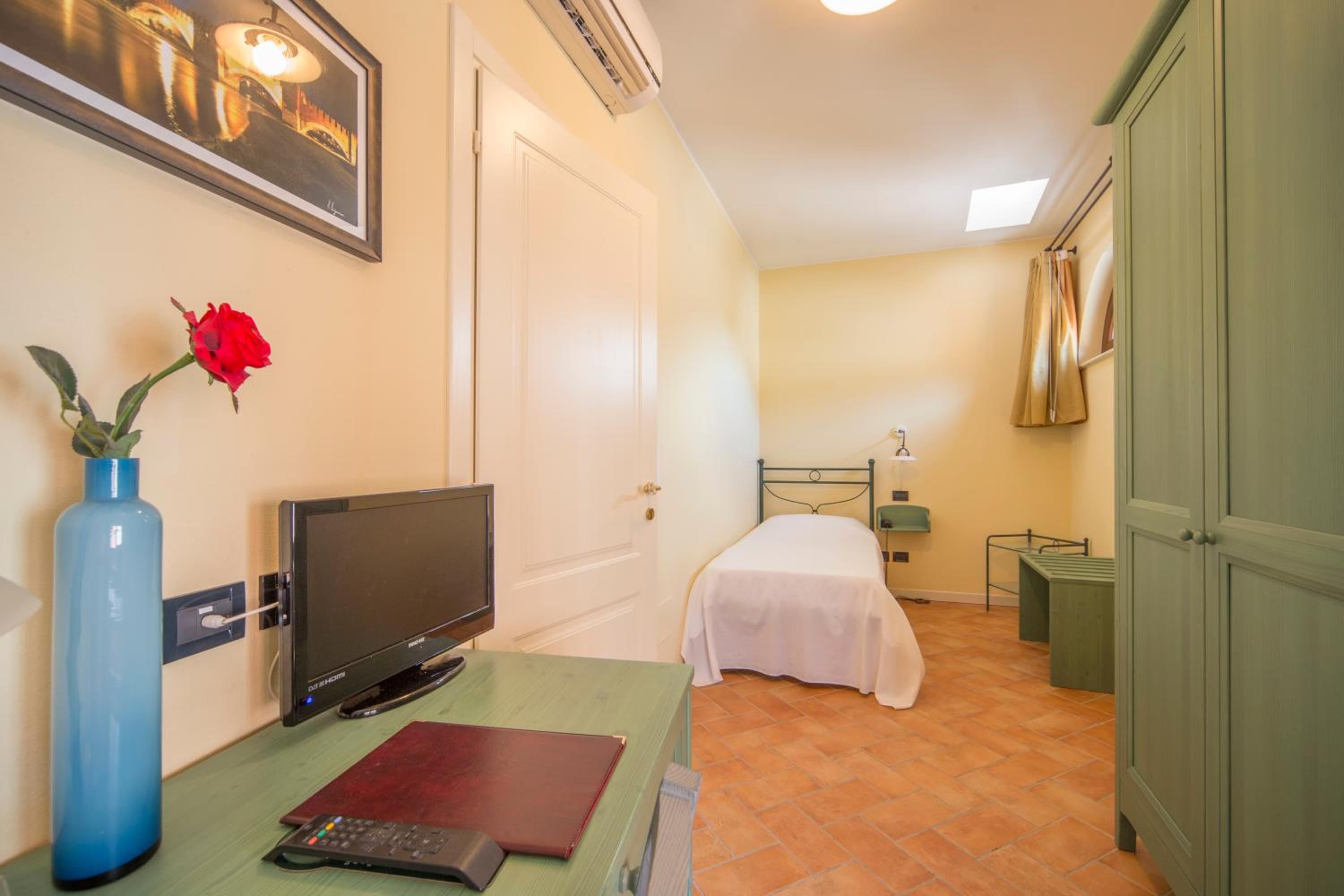 Single Room