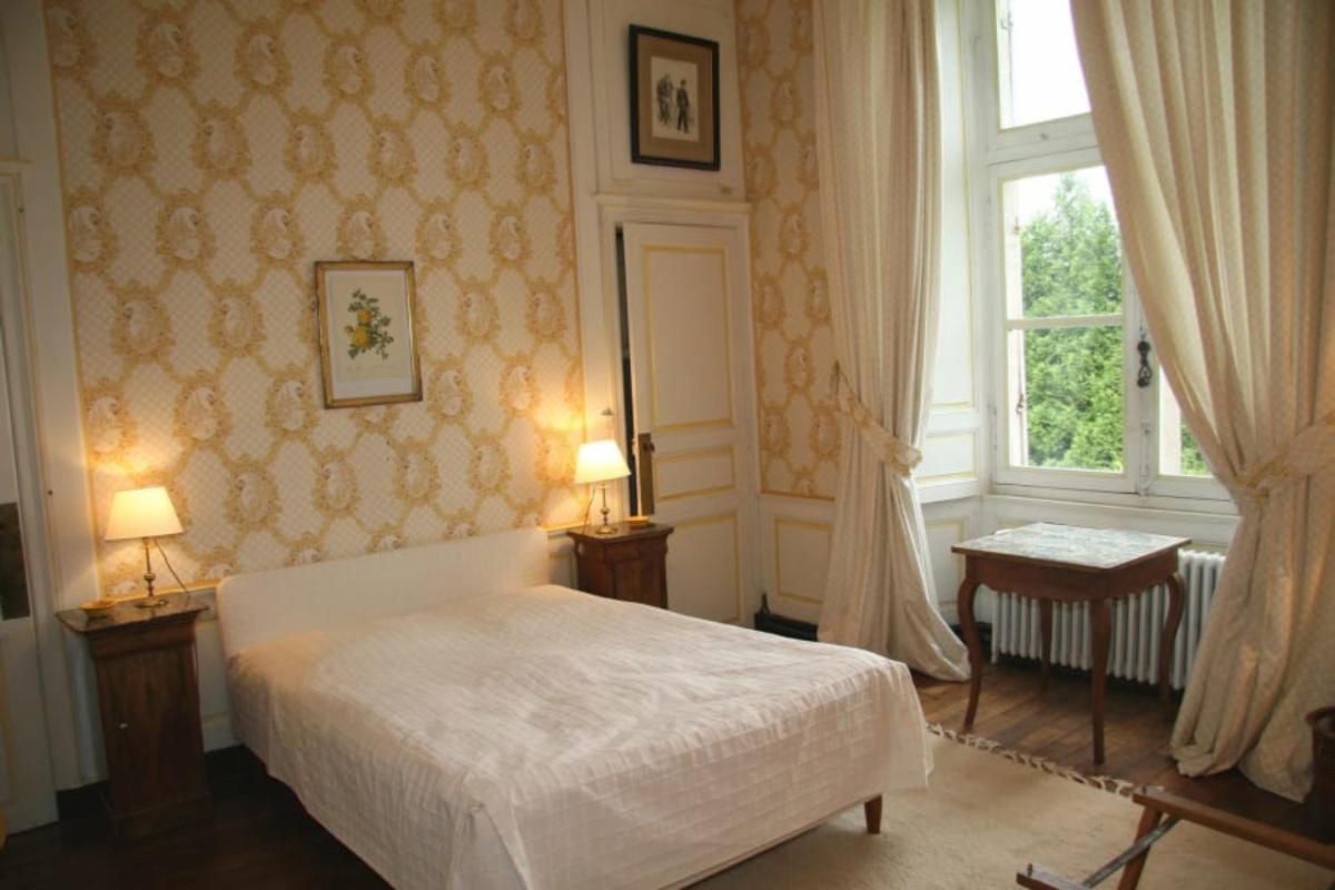 Suite with Garden View - Photo 3
