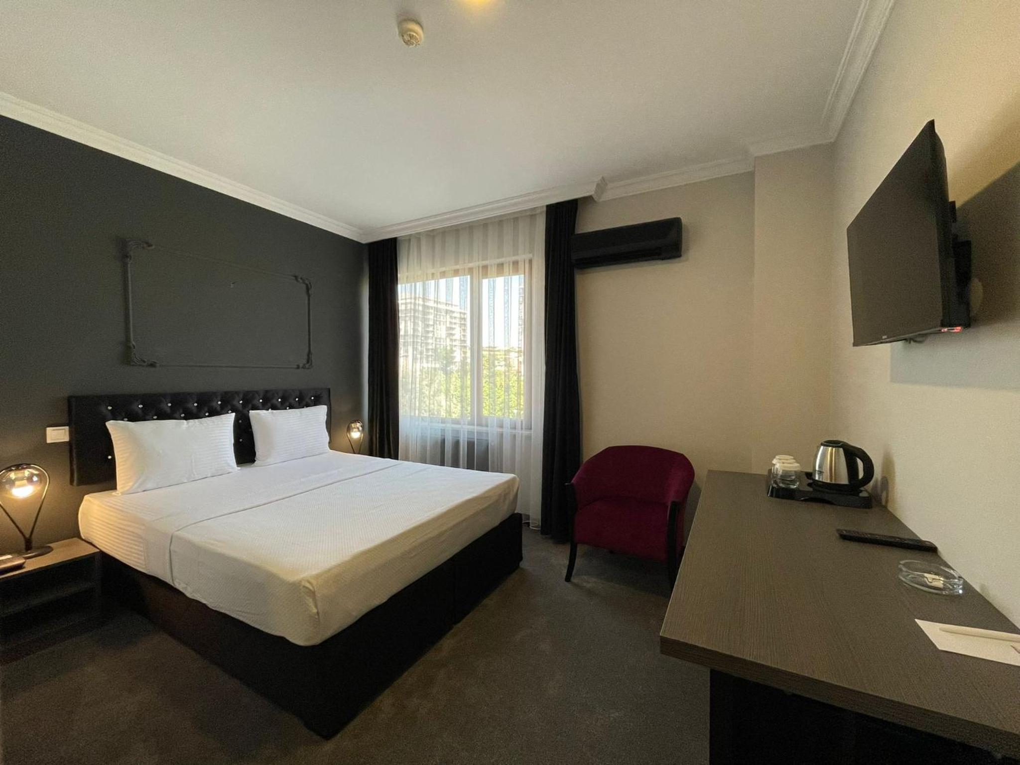 Standard Triple Room photo 2