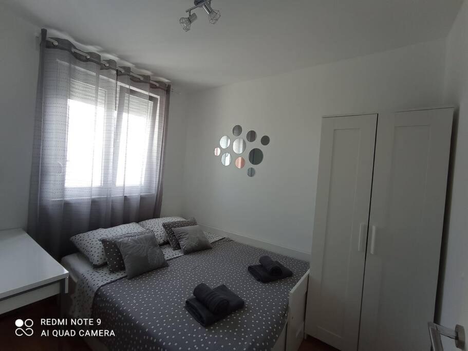 Two-Bedroom Apartment - Photo 18