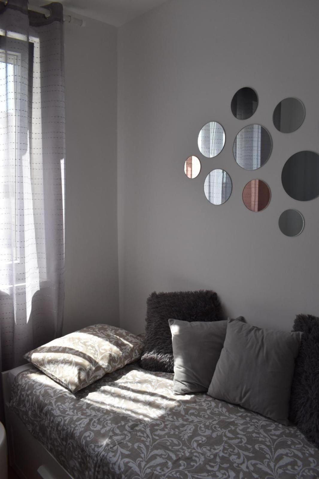Two-Bedroom Apartment - Photo 5
