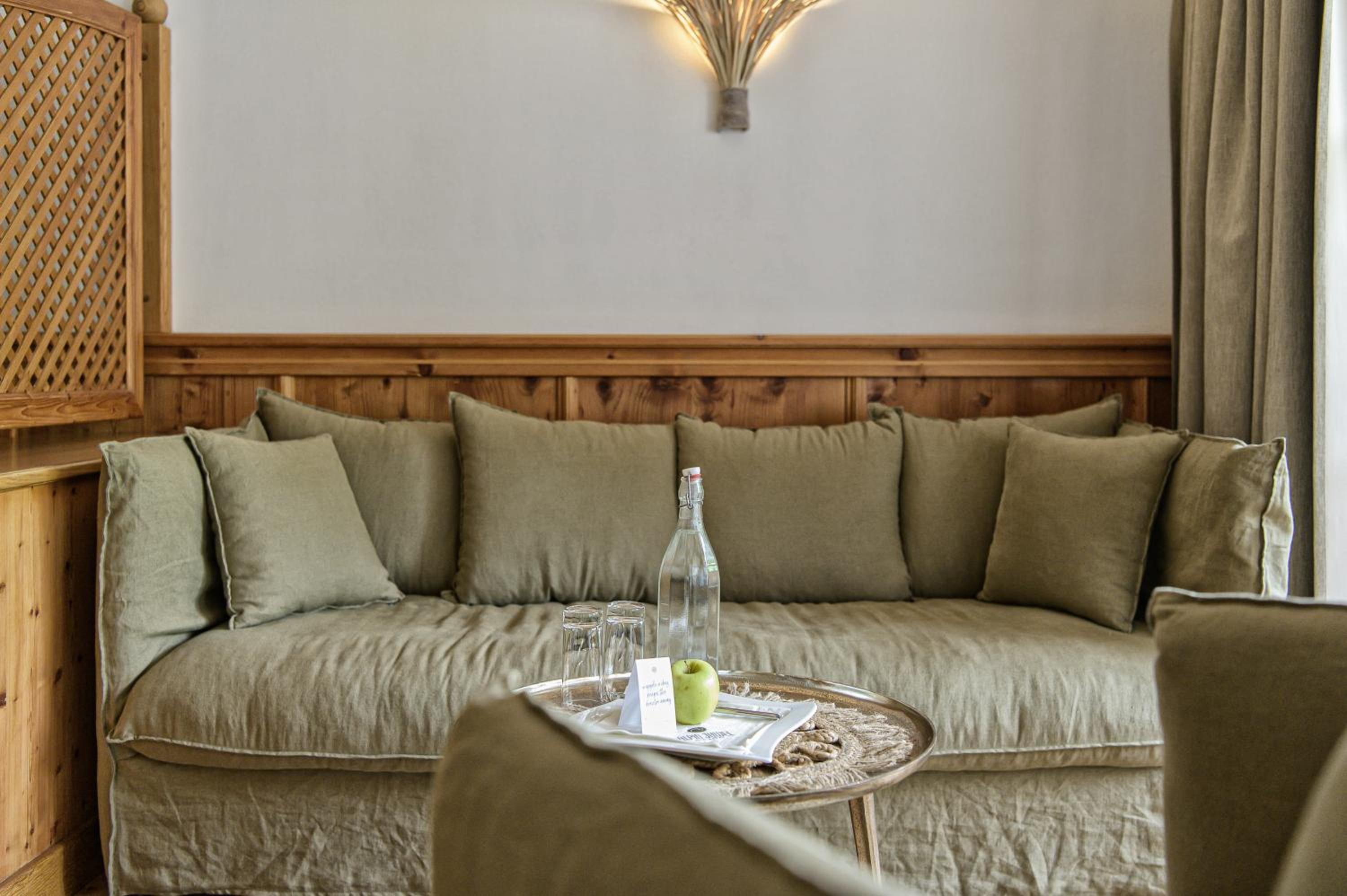Standard Junior Suite - Photo 2