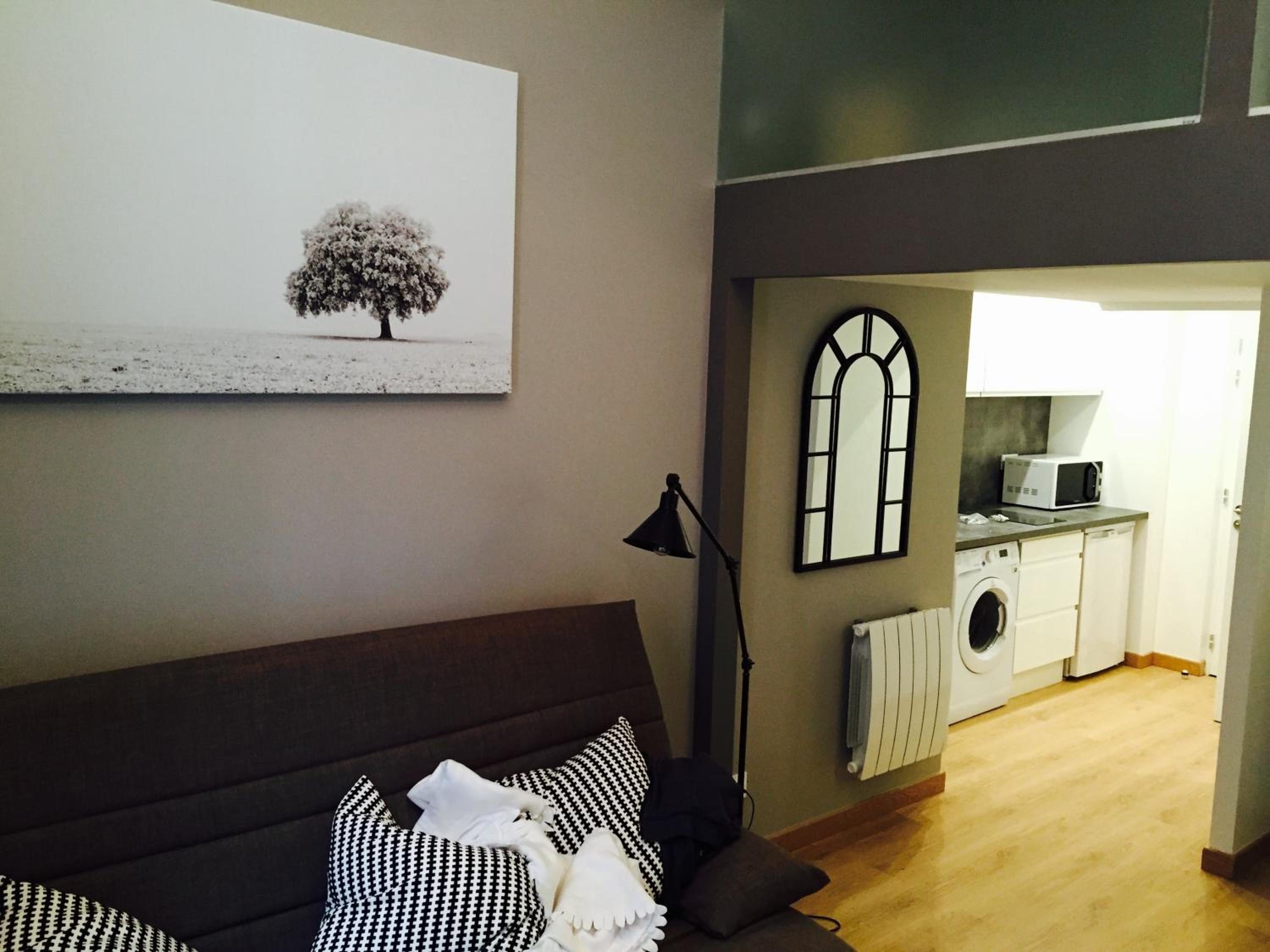 Studio Apartment